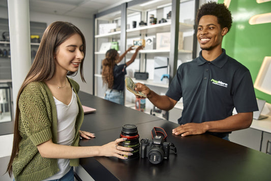 How to Quickly Sell Used Cameras and Lenses in Milford