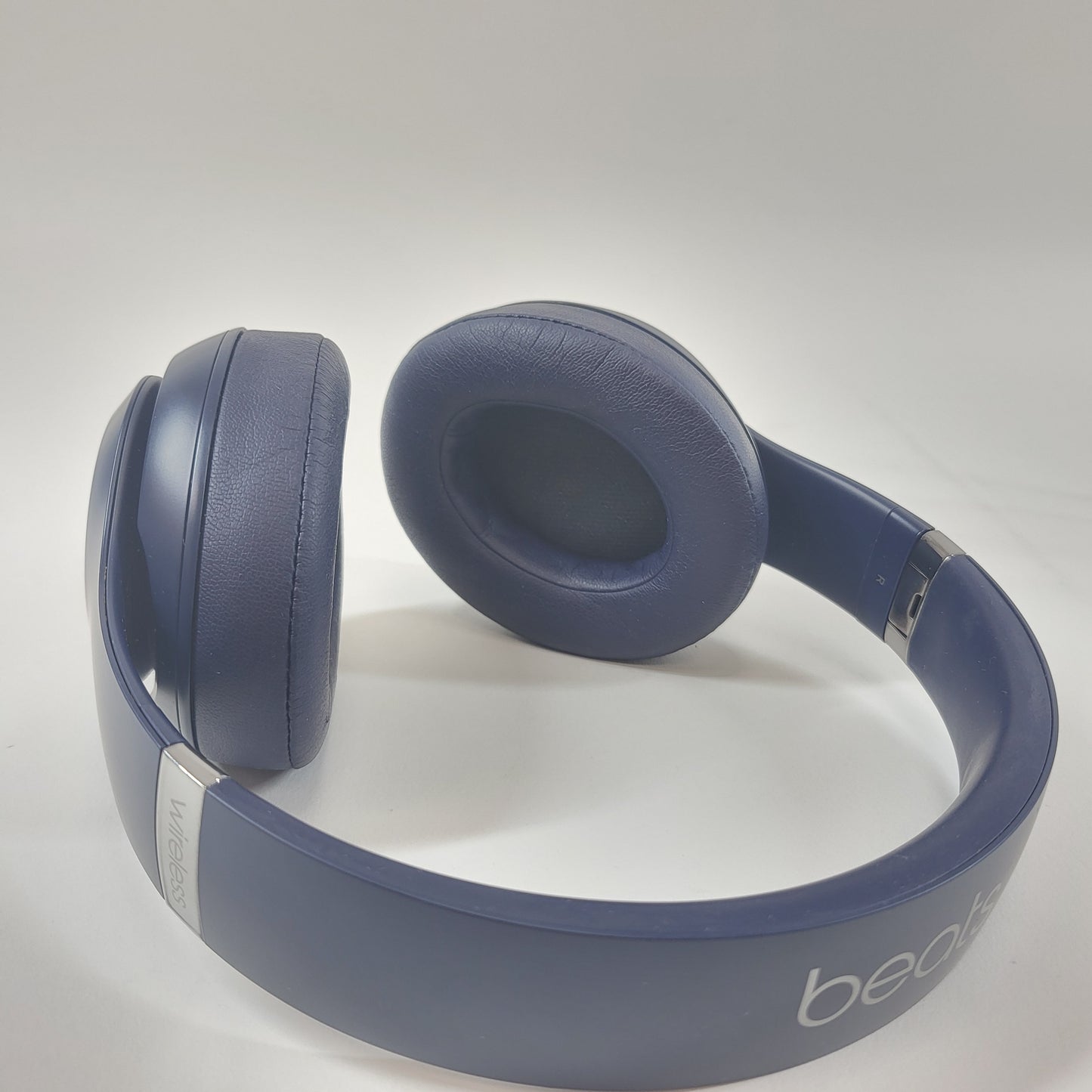 Beats Studio3 Wireless On-Ear Bluetooth Headphones Navy A1914