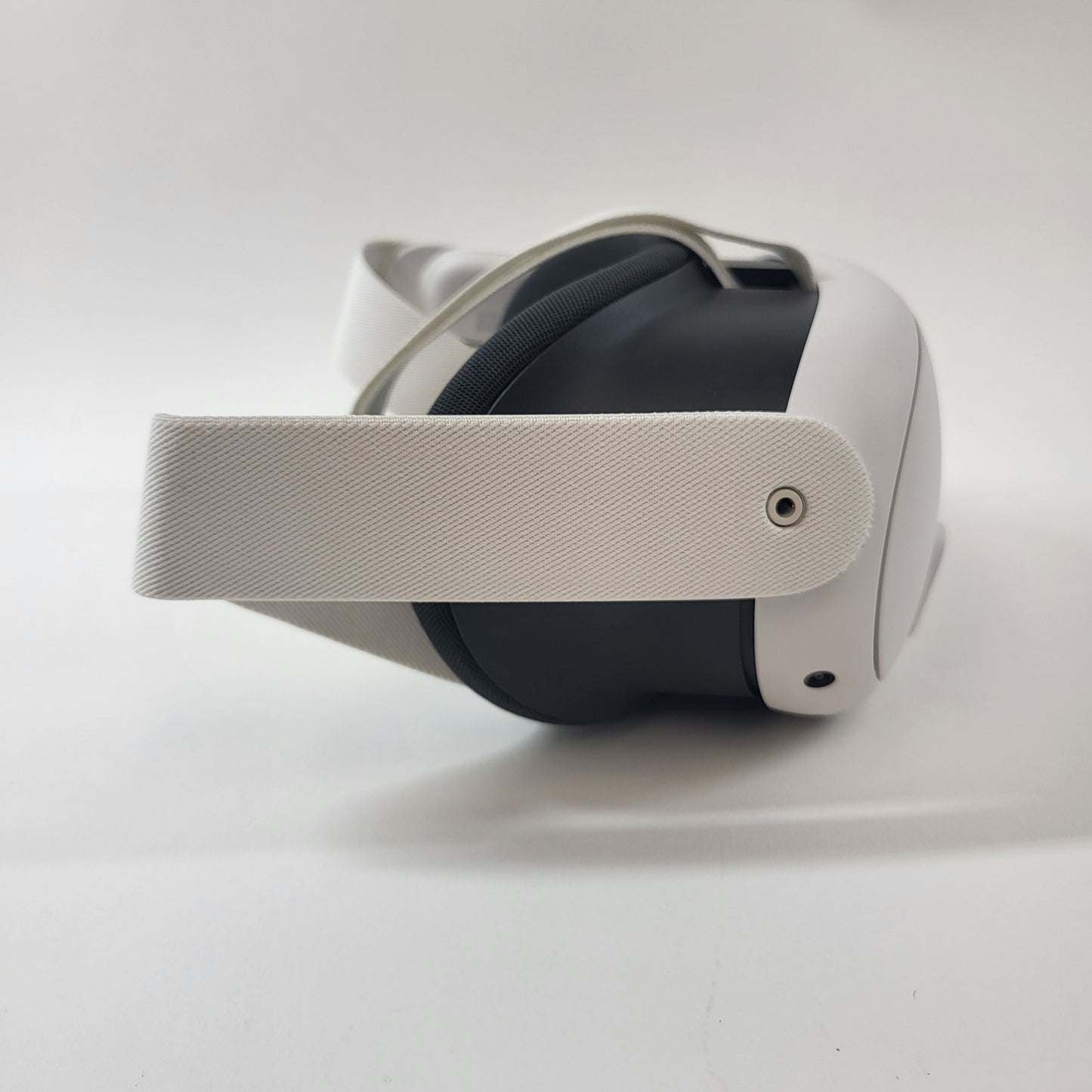 Meta Quest 3 512GB Standalone All-in-One VR Headset S3A