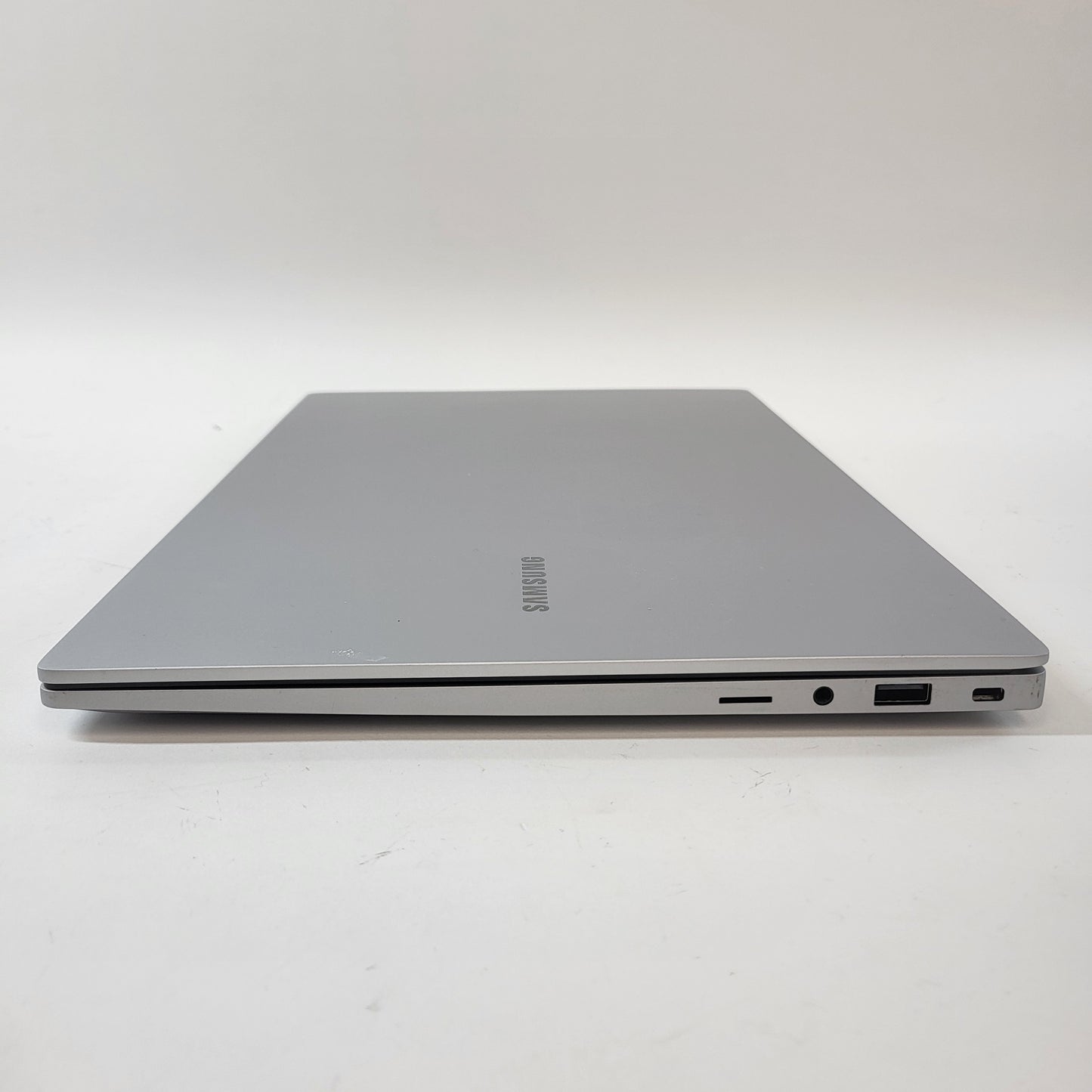Samsung Galaxy Book 4 NP750XGK 15.6" Intel Core Ultra 7 16GB RAM 512GB SSD