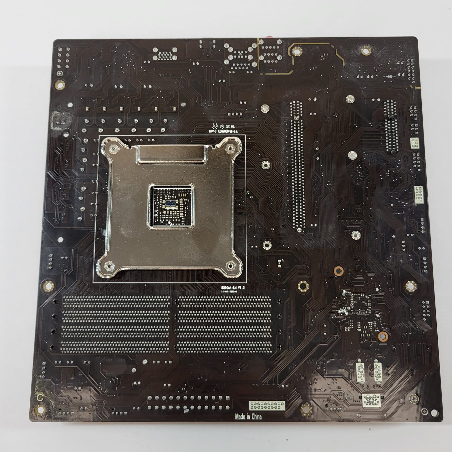 Lenovo Legion T5 26AMR5 AM4 mATX