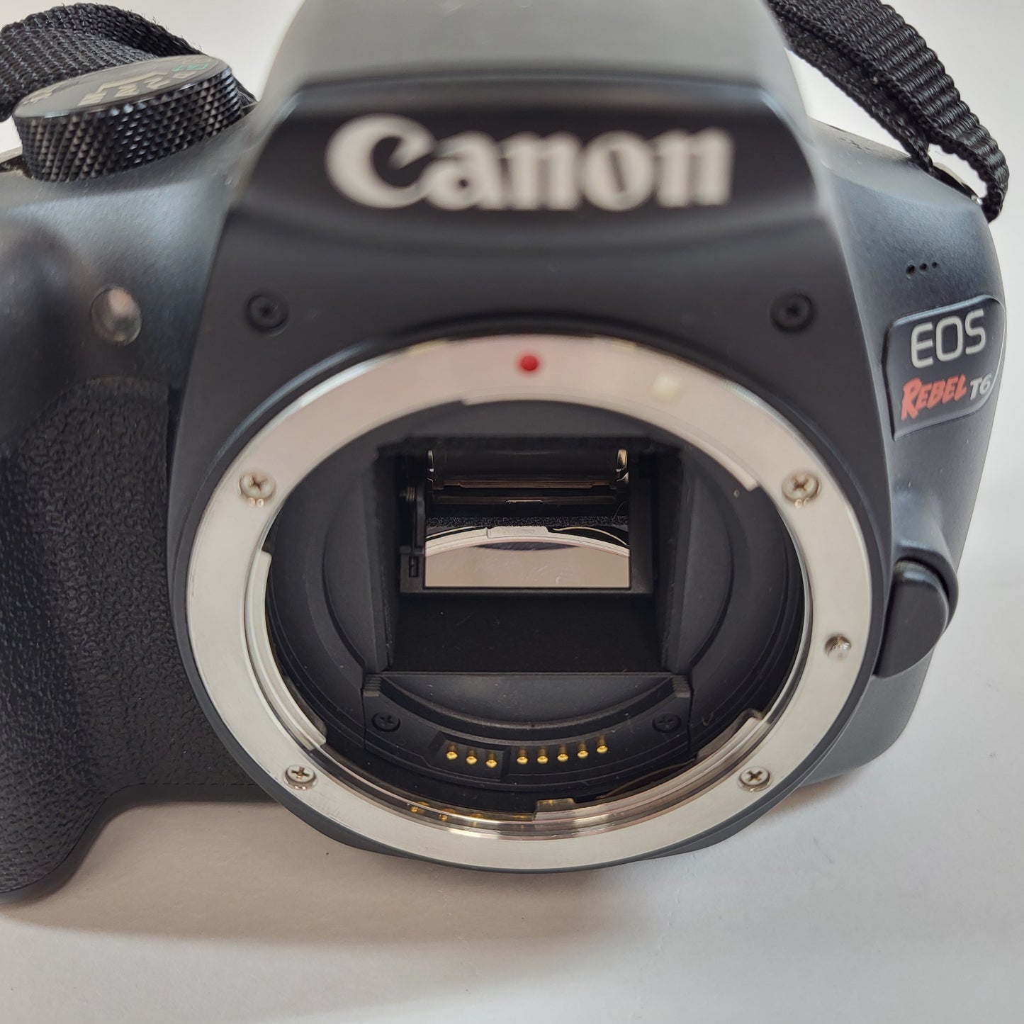 Canon EOS Rebel T6 18.0MP Digital SLR DSLR Camera