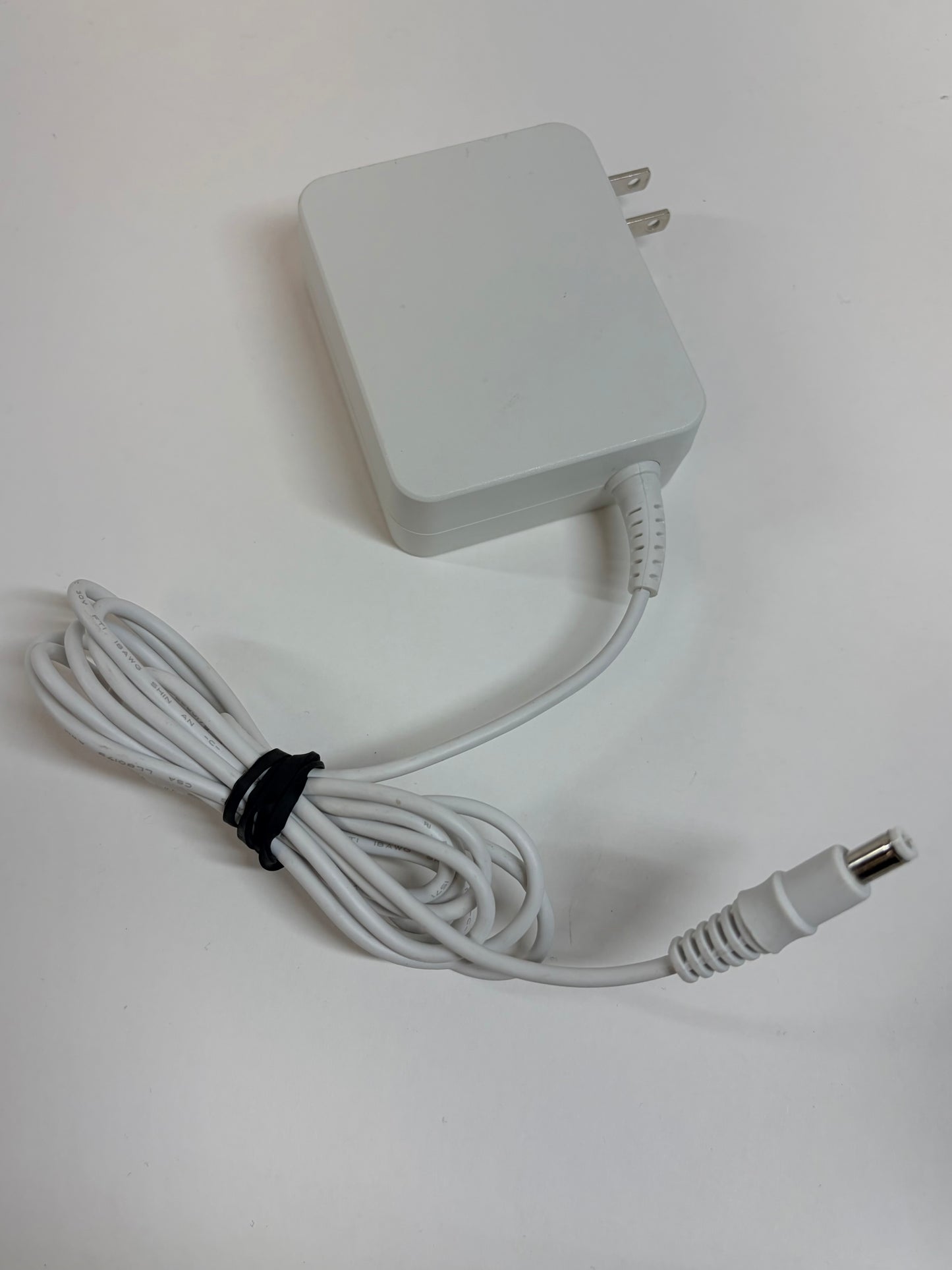 NETGEAR Orbi Tri Band WiFi 5 RBR50 AC3000 WiFi Router