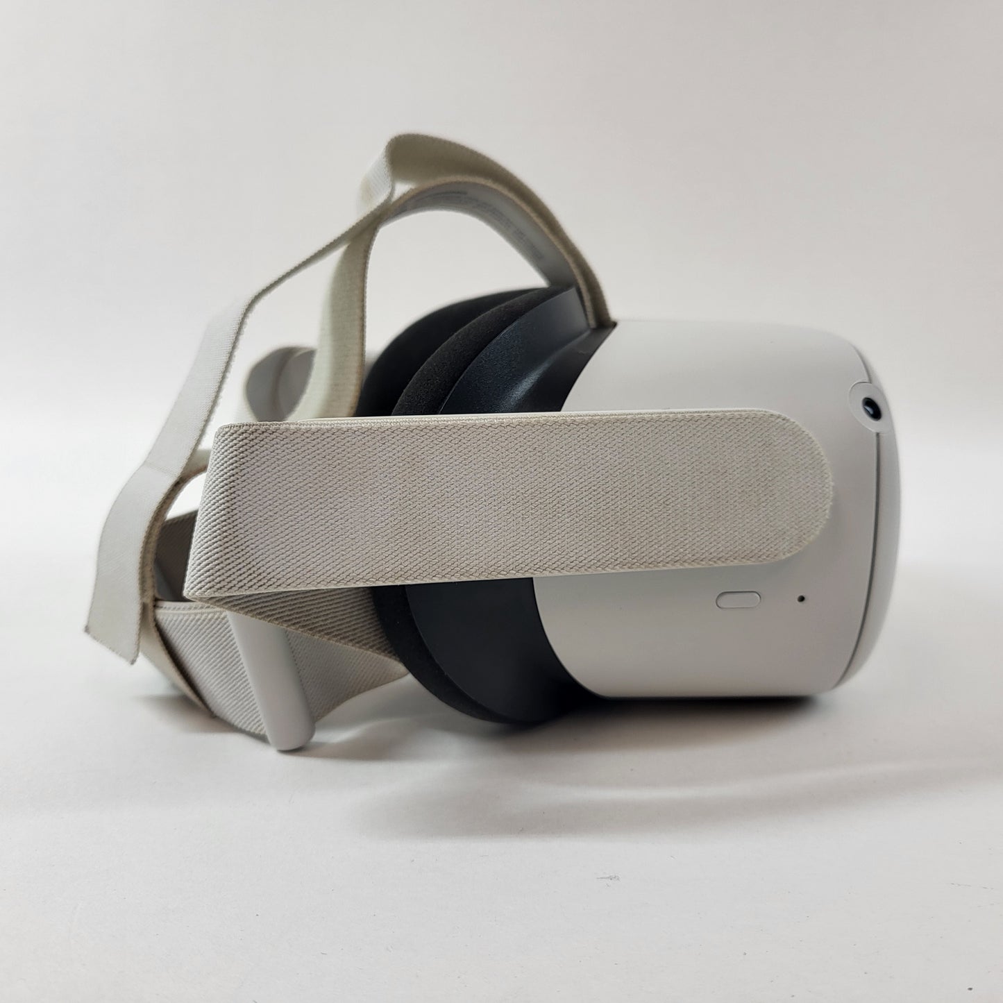 Meta Quest 2 128GB Standalone All-in-One VR Headset
