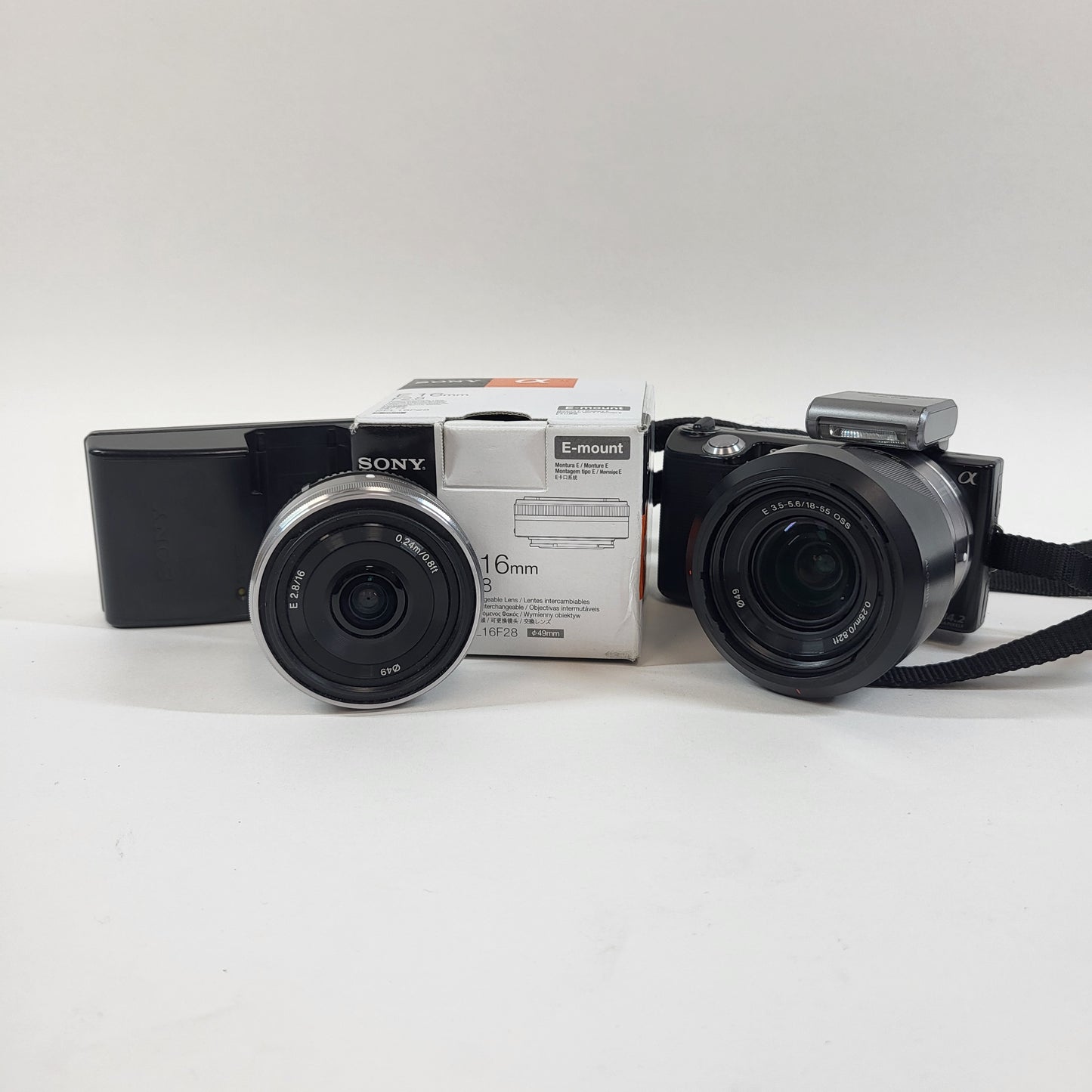 Sony Alpha NEX-5 14.1MP Compact Digital Camera