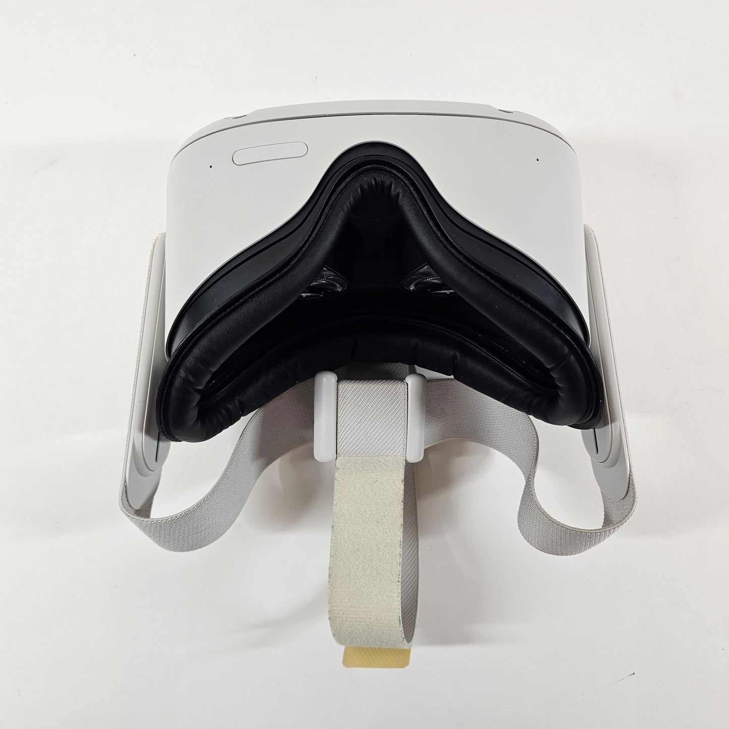 Oculus Quest 2 64GB Standalone All-in-One VR Headset KW49CM READ
