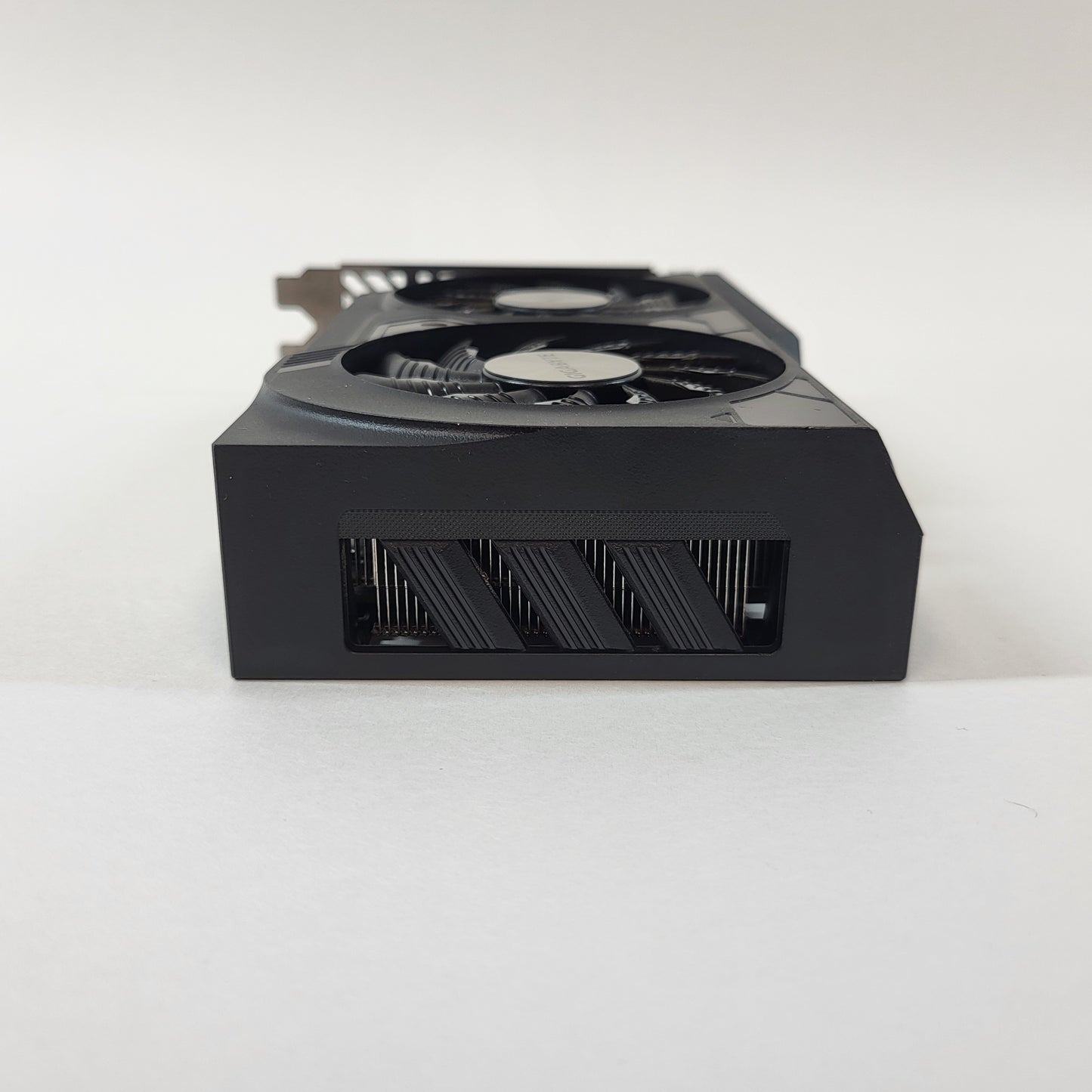 Gigabyte GeForce RTX 4060 8GB GDDR6 Graphics Card GV-N4060WCF2OC-8GB
