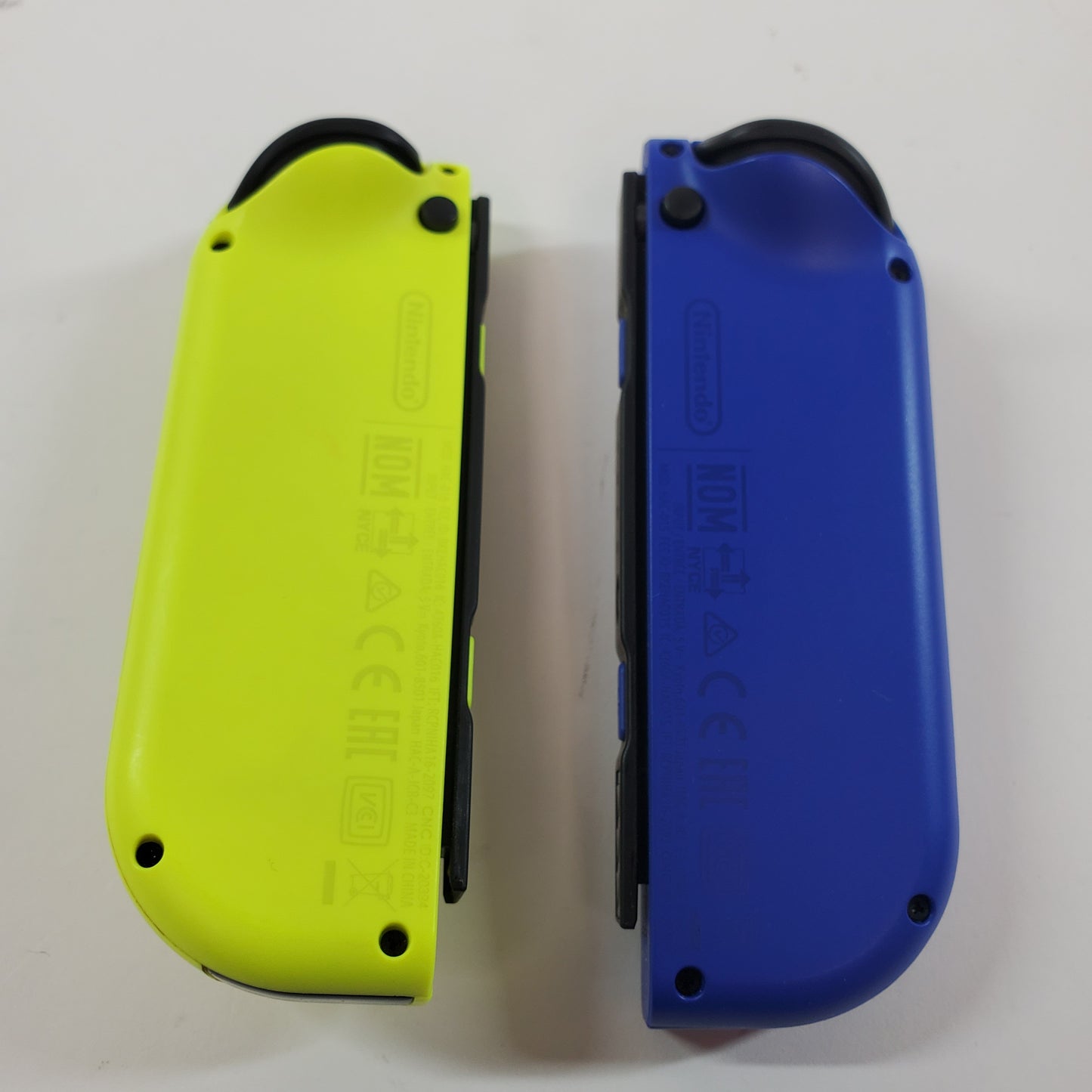 Nintendo Switch Joy-Cons Pair Controller Blue / Yellow