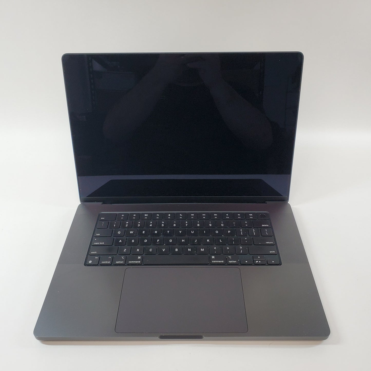 2023 Apple MacBook Pro 16" M3 Pro 18C GPU 4.0GHz 18GB RAM 512GB SSD A2991