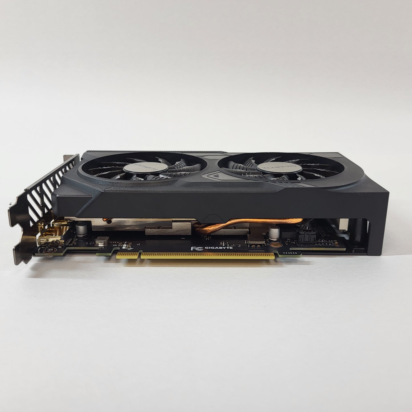Gigabyte GeForce RTX 4060 8GB GDDR6 Graphics Card GV-N4060WCF2OC-8GB