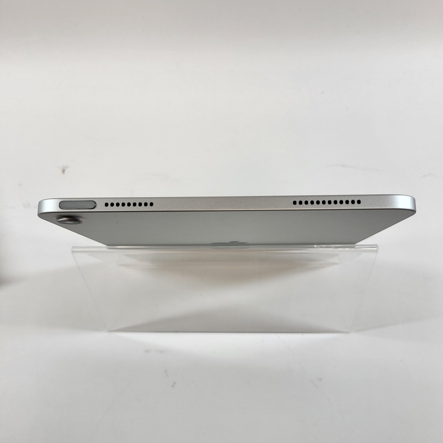 WiFi Only Apple iPad 10th Gen 64GB Silver A2696
