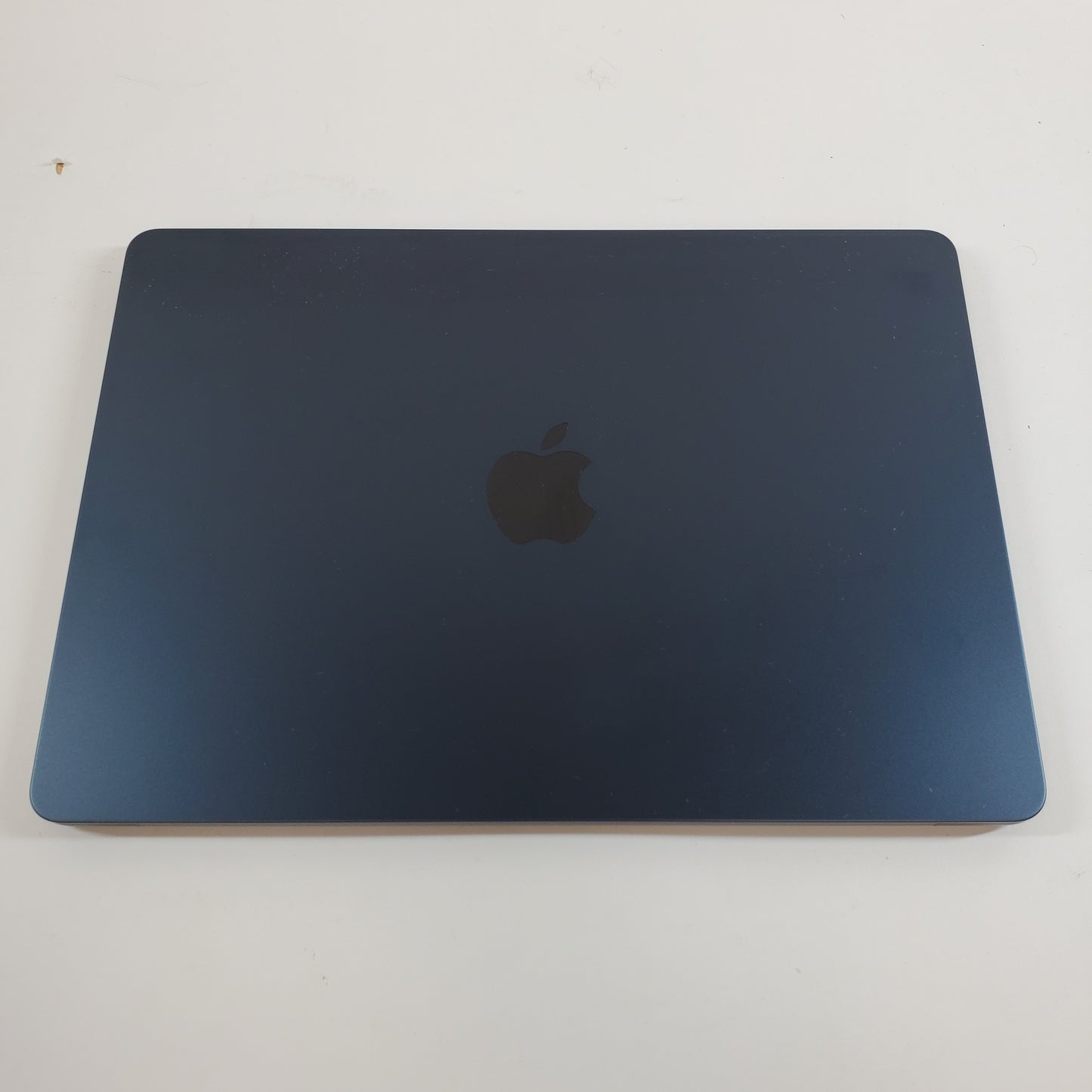 2022 Apple MacBook Air 13.6" M2 8C GPU 3.5GHz 8GB RAM 256GB SSD MLY33LL/A