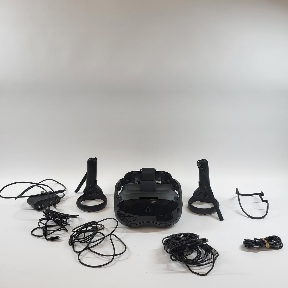 Valve Vive Focus 3 128GB Standalone All-in-One VR Headset