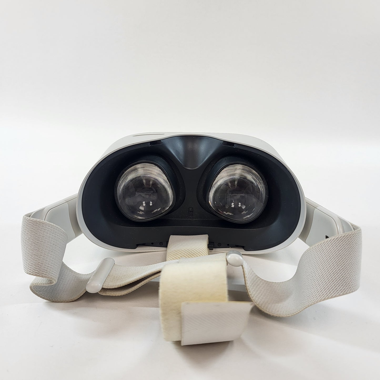 Oculus Quest 2 256GB VR System KW49CM