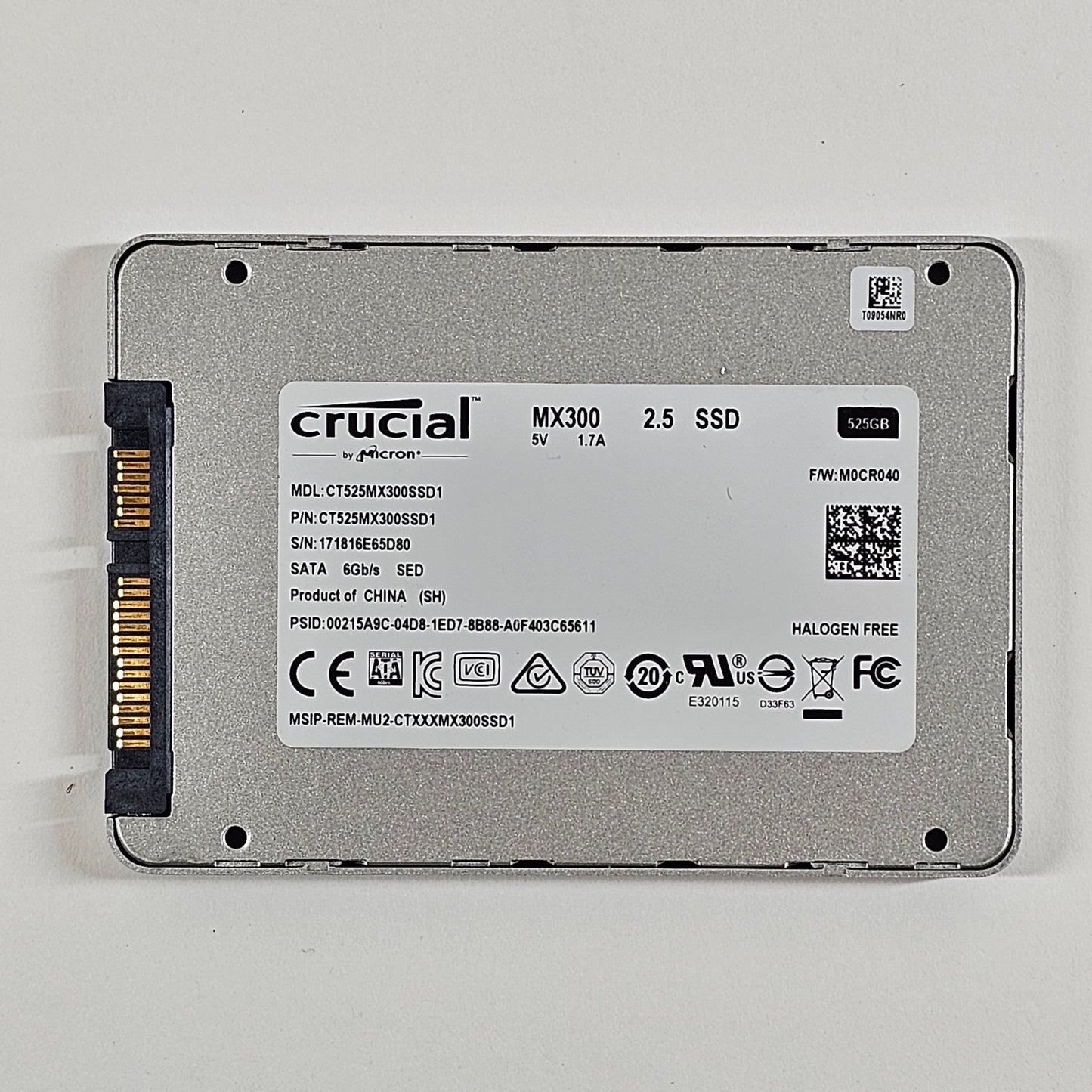 Crucial 2.5" MX300 525GB SATA 6Gbps SSD CT525MX300SSD1