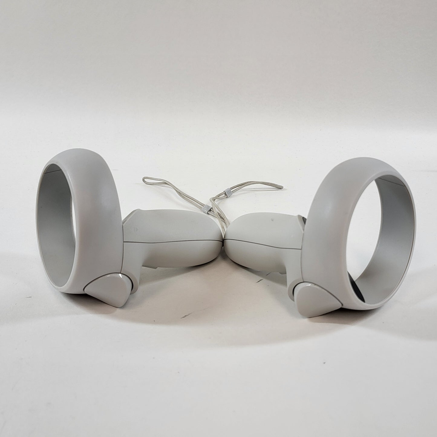 Oculus Quest 2 256GB VR System KW49CM