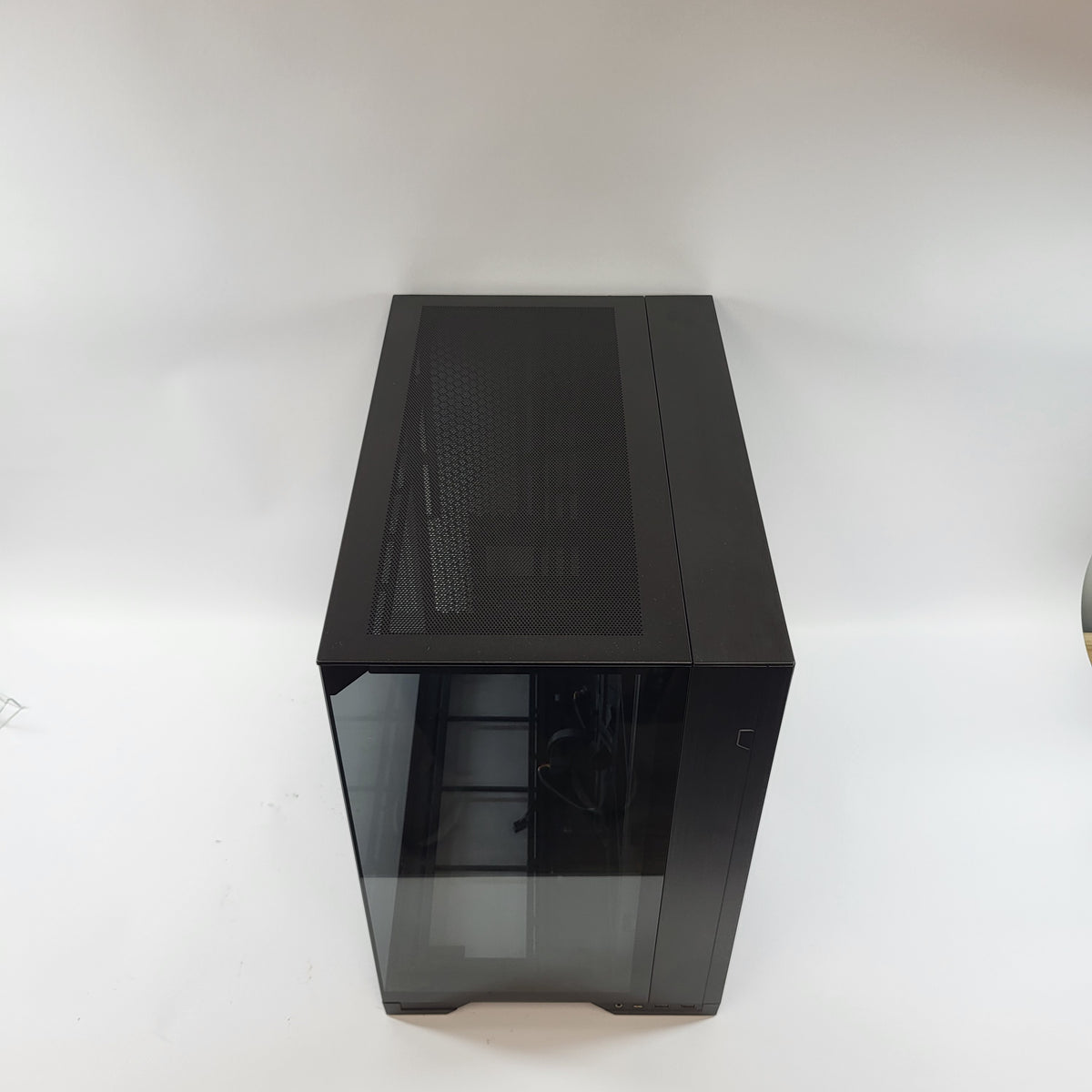 Lian Li O11 Vison Compact PC Case ATX Full Tower Case
