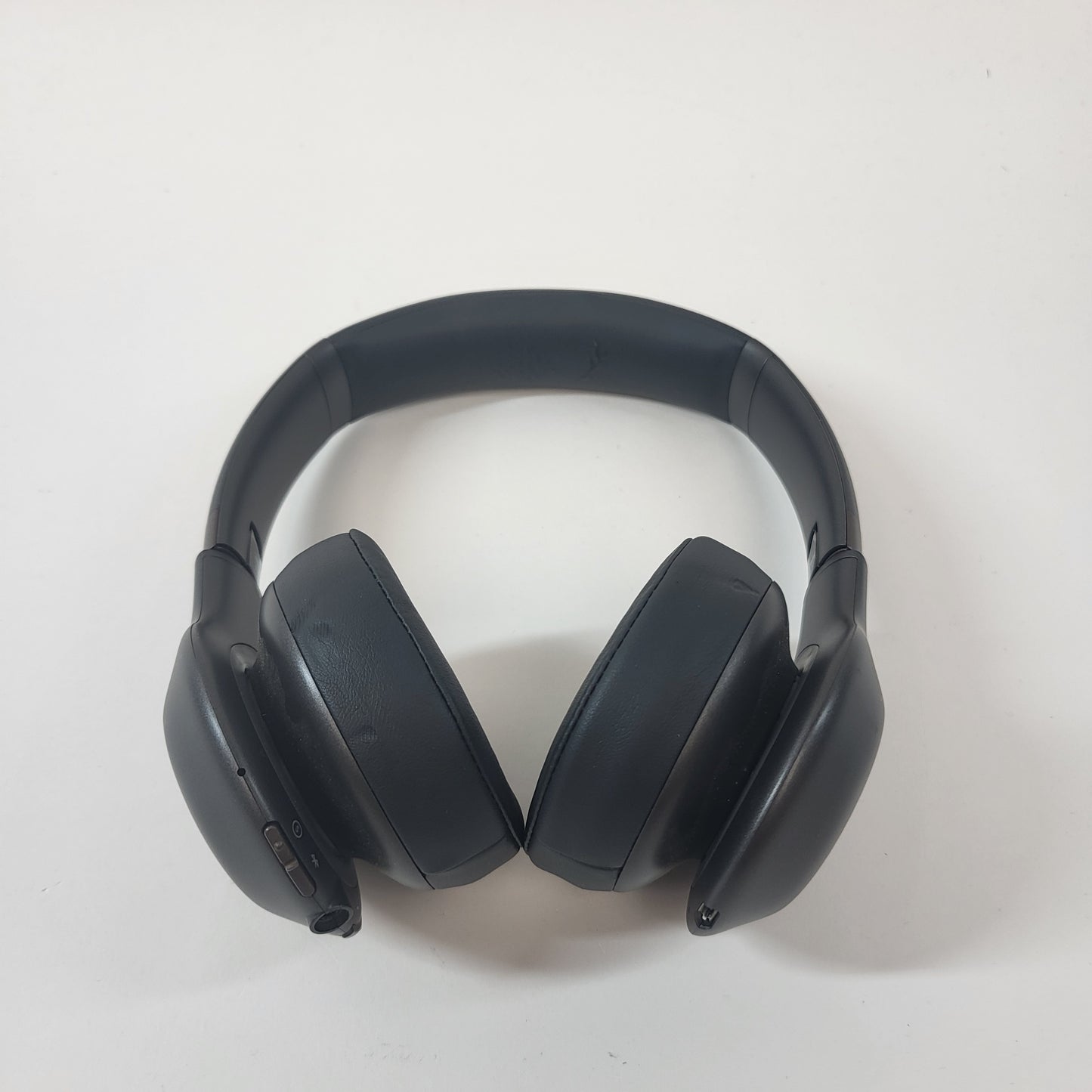 JBL Everest 310 Wireless On-Ear Bluetooth Headphones Black