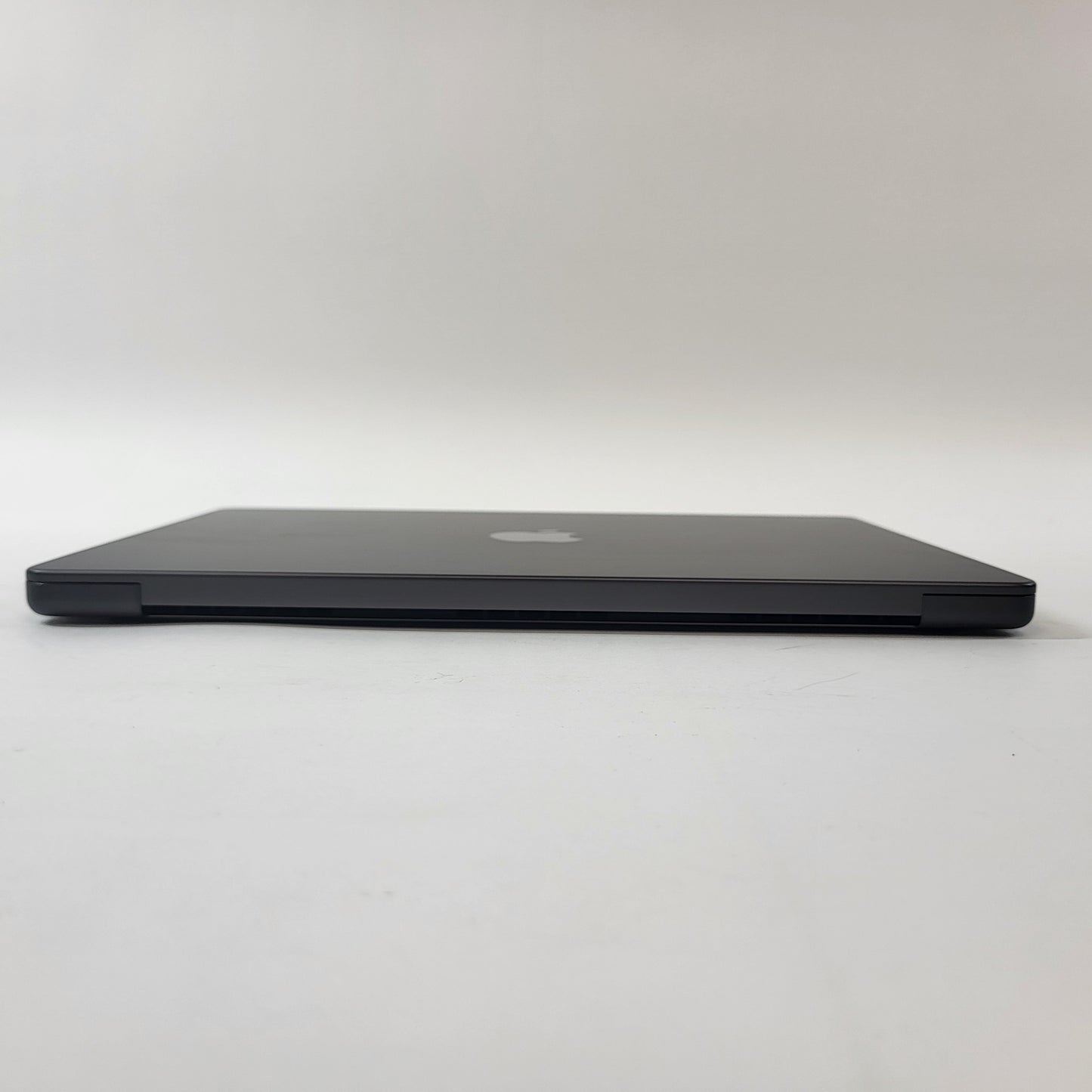 2023 Apple MacBook Pro 14" M3 Pro 14C GPU 4.0GHz 18GB RAM 512GB SSD A2992