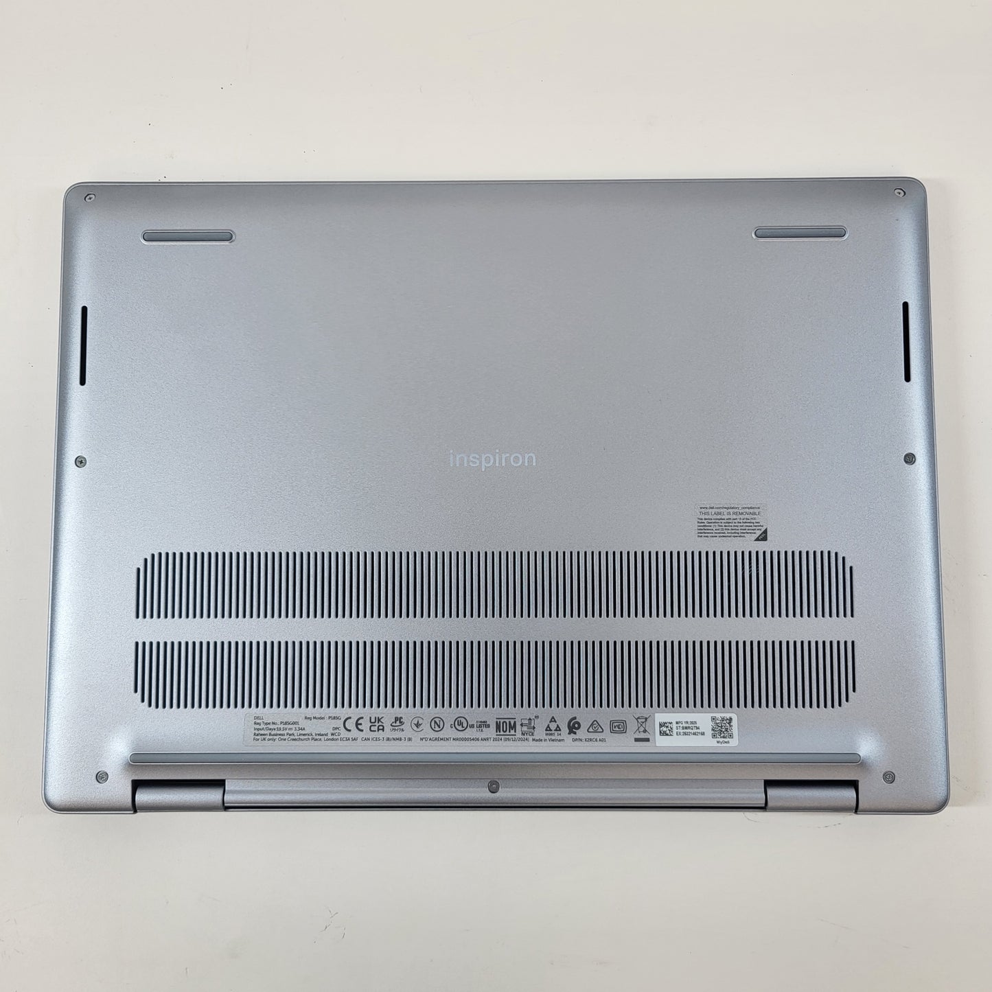 Dell Inspiron 14 5440 P185G 14" intel core 7 150u 1.8GHz 16GB RAM 1TB SSD