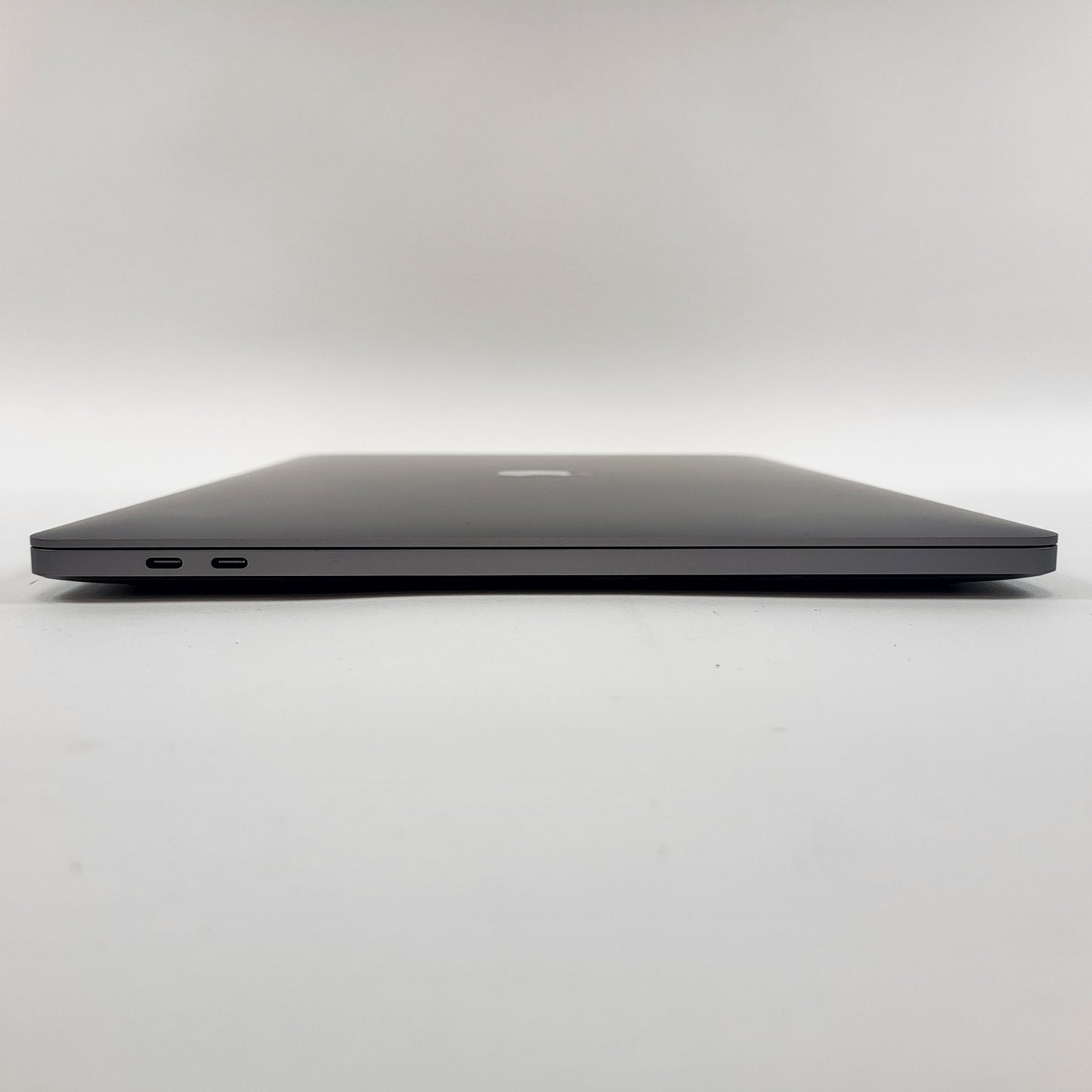 2019 Apple MacBook Pro 16" i7 2.6GHz 16GB RAM 512GB SSD Space Gray A2141