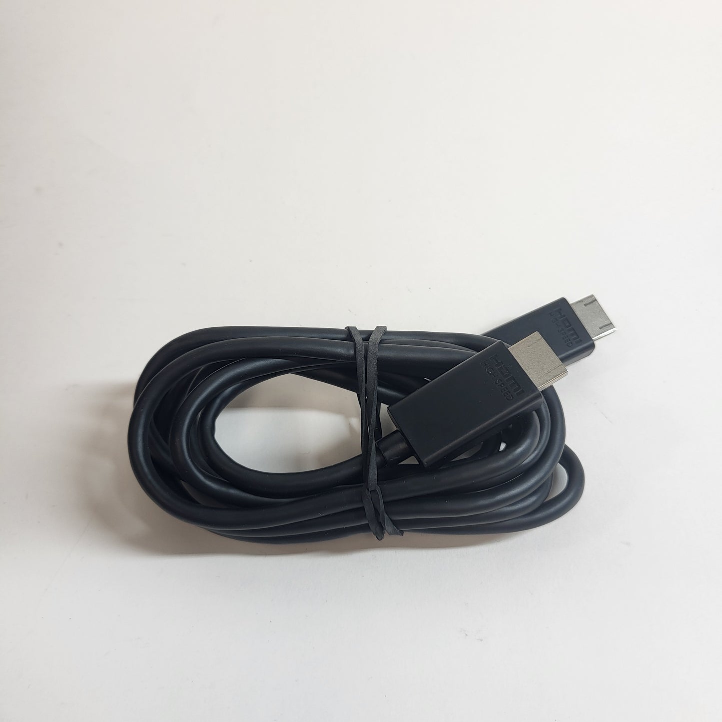 Microsoft Xbox 360 S 4GB Console Gaming System Black 1439