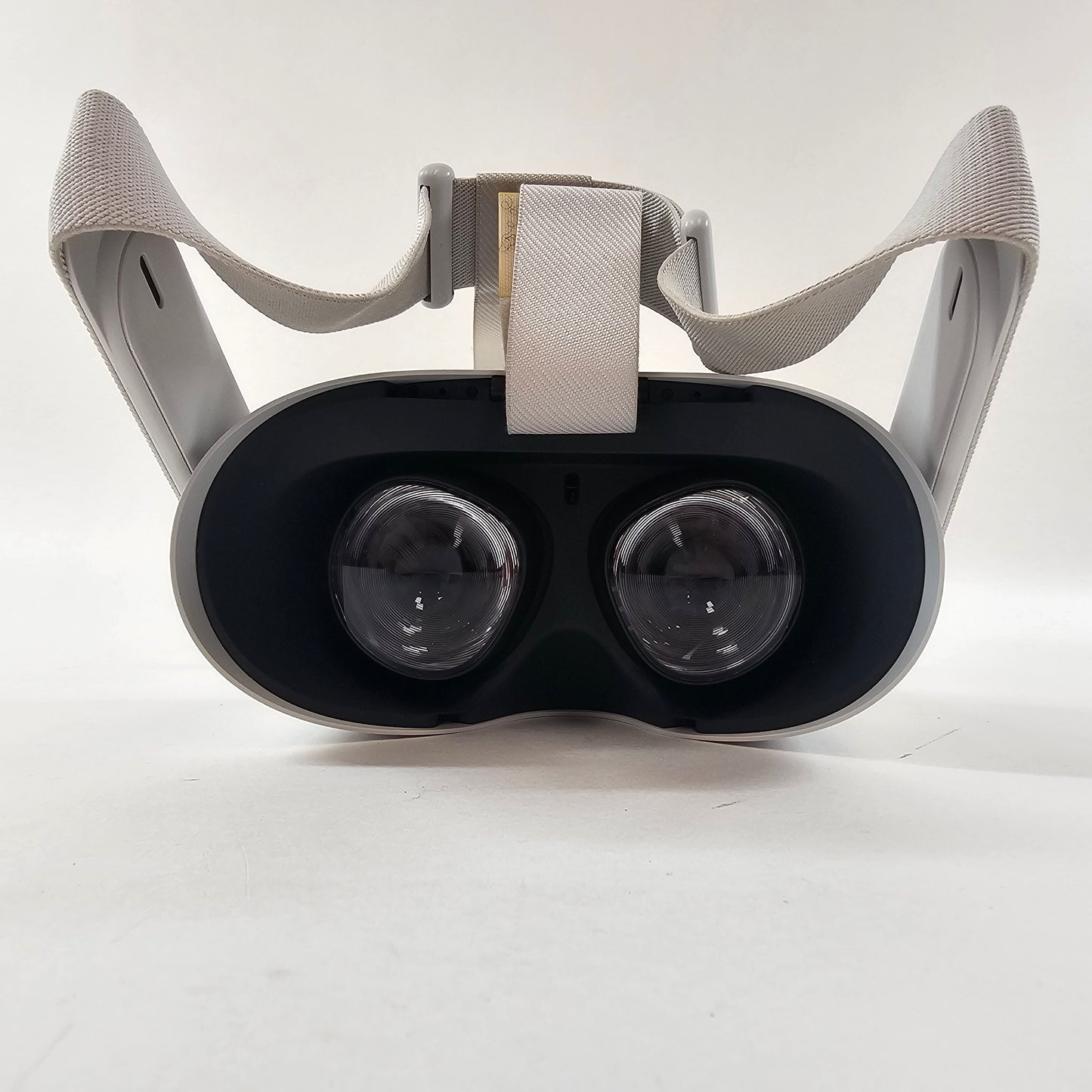 Oculus Quest 2 256GB Standalone All-in-One VR Headset KW49CM