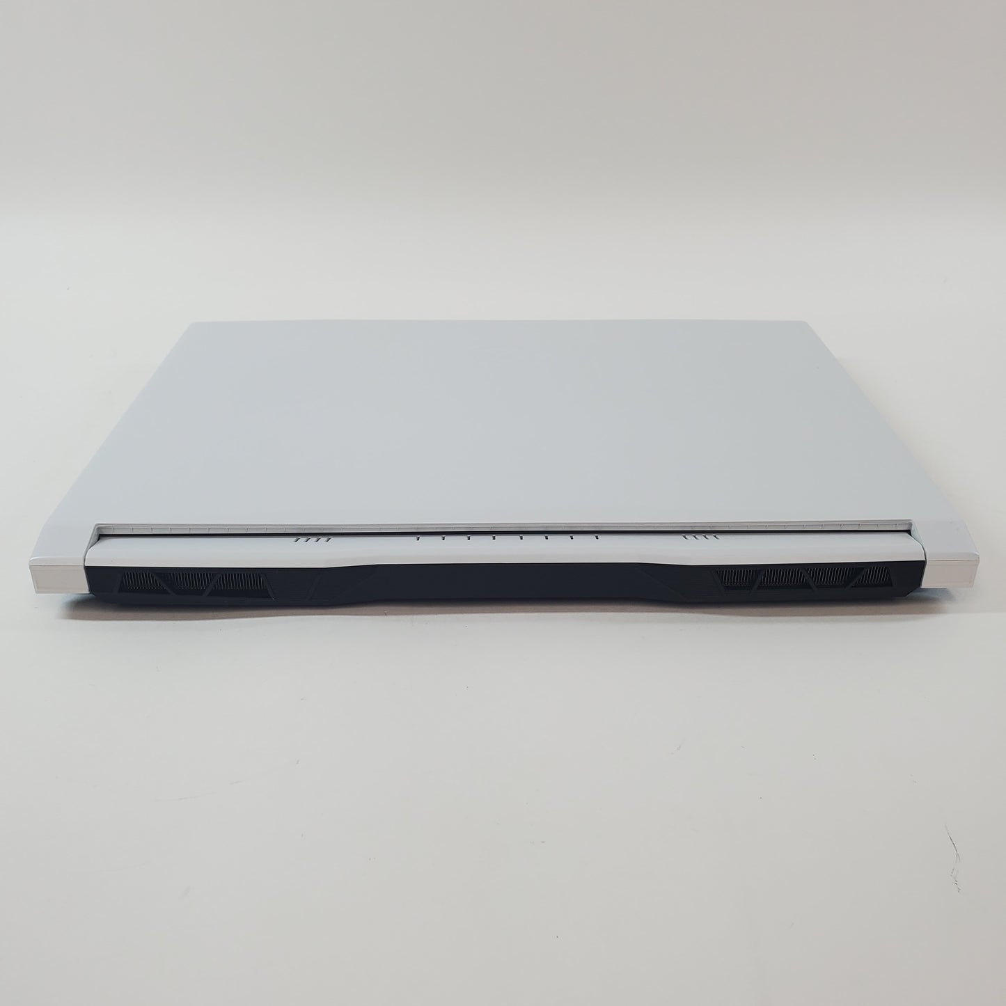 MSI Sword 15 A12UC 15.6" i5-12450H 2.5GHz 8GB RAM 512GB SSD GeForce RTX 3050