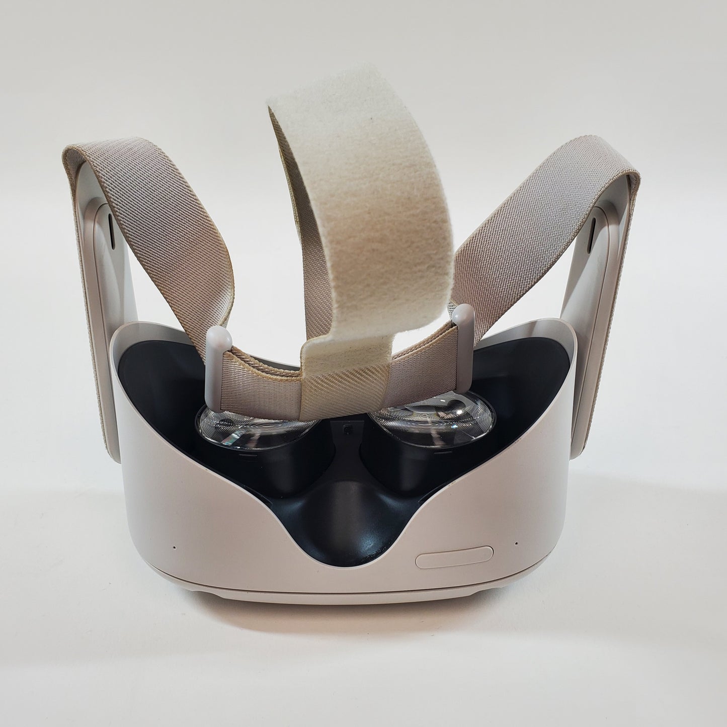 Oculus Quest 2 128GB Standalone All-in-One VR Headset KW49CM
