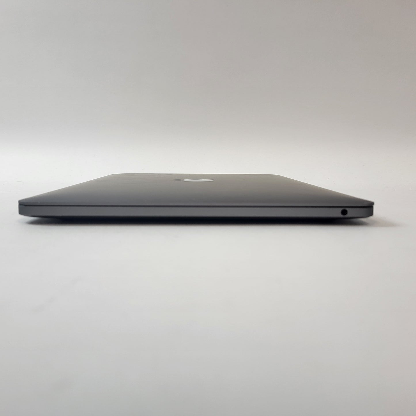 2022 Apple MacBook Pro 13.3" M2 10C GPU 3.5GHz 8GB RAM 256GB SSD A2338