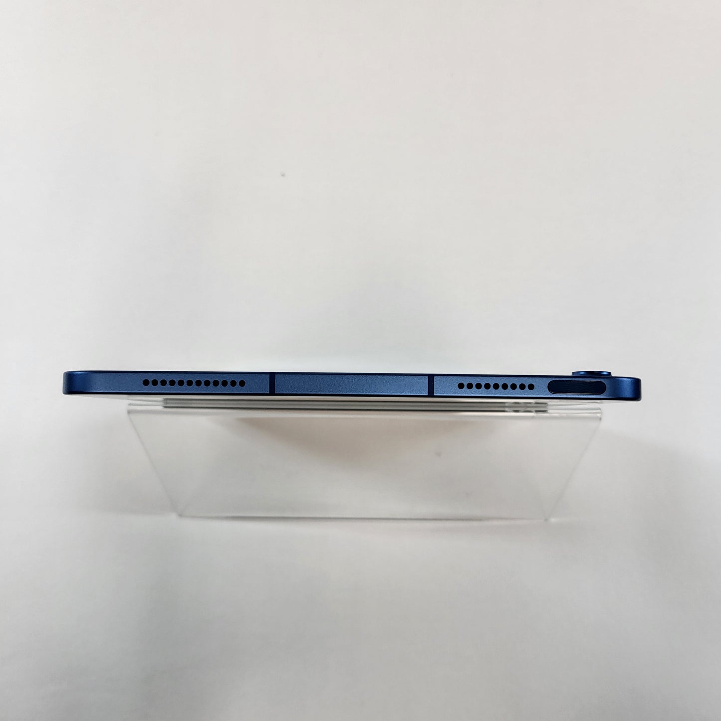 Factory Unlocked Apple iPad 11" (A16) 128GB Blue MD7G4LL/A