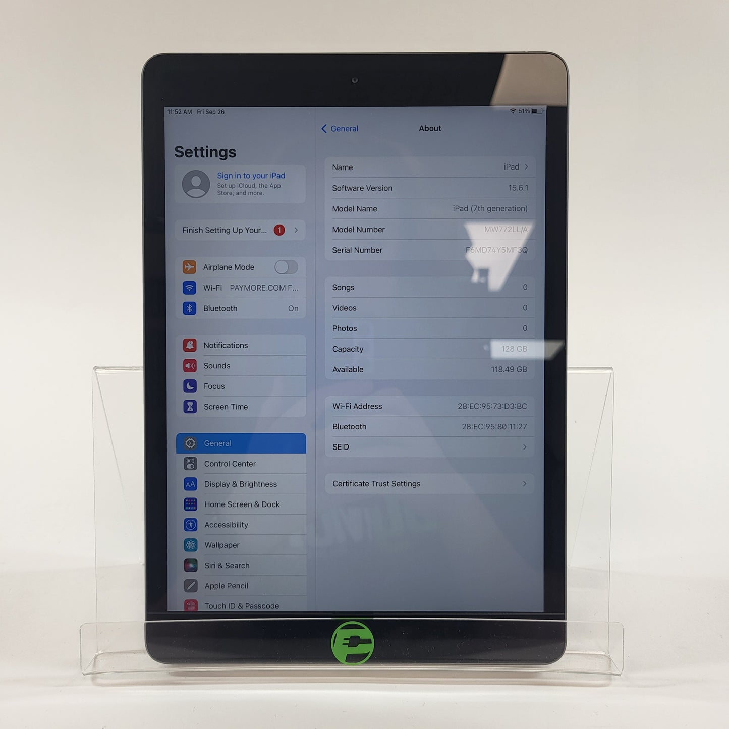 WiFi Only Apple iPad 7th Gen 128GB 15.6.1 Space Gray MW772LL/A