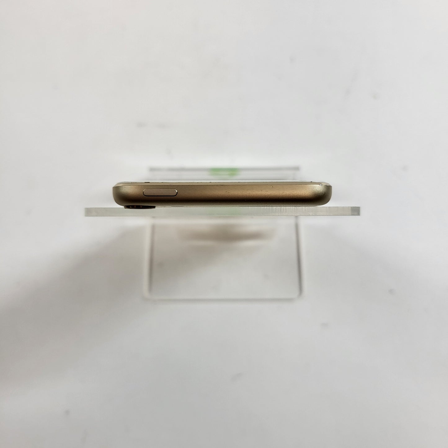 Apple iPod Touch 6th Gen 64GB GOLD A1574