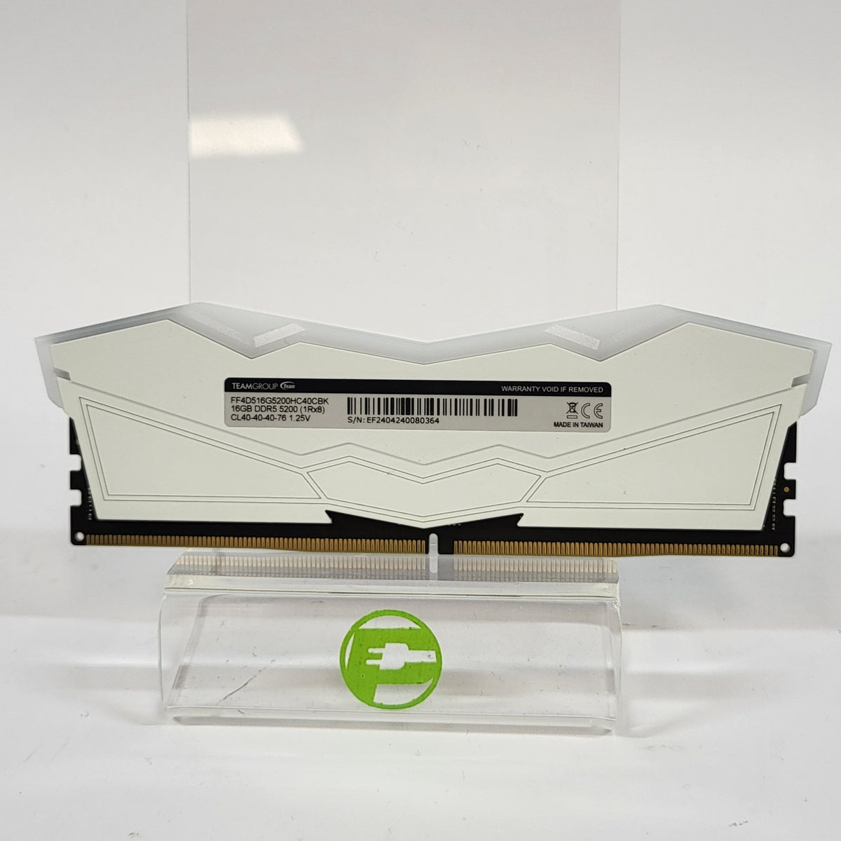 TeamGroup T-Force Delta RGB 16GB (1x16GB) RAM DDR5 5200MHz FF4D516G5200HC40CBK