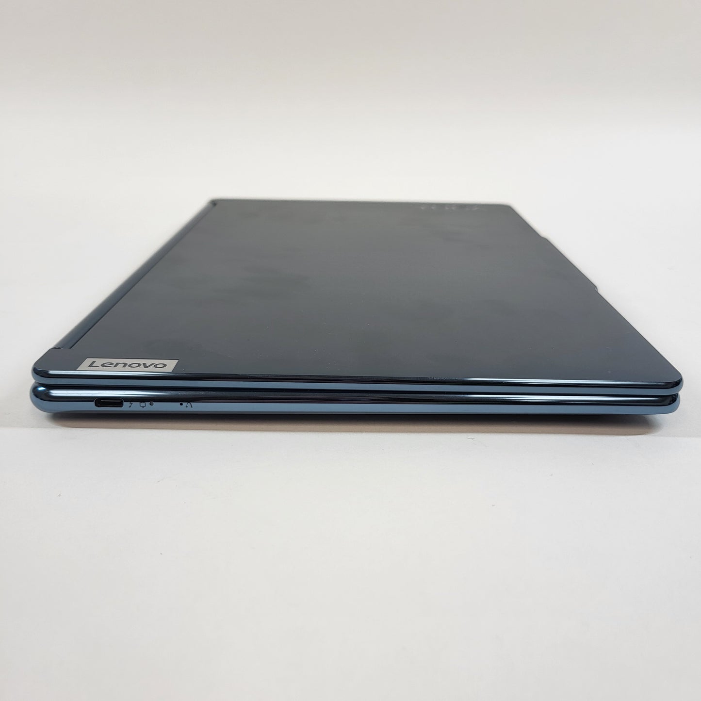 Lenovo Yoga Book 9i 13IMU9 13.3" Core Ultra 7 155U 1.7GHz 16GB RAM 1TB SSD