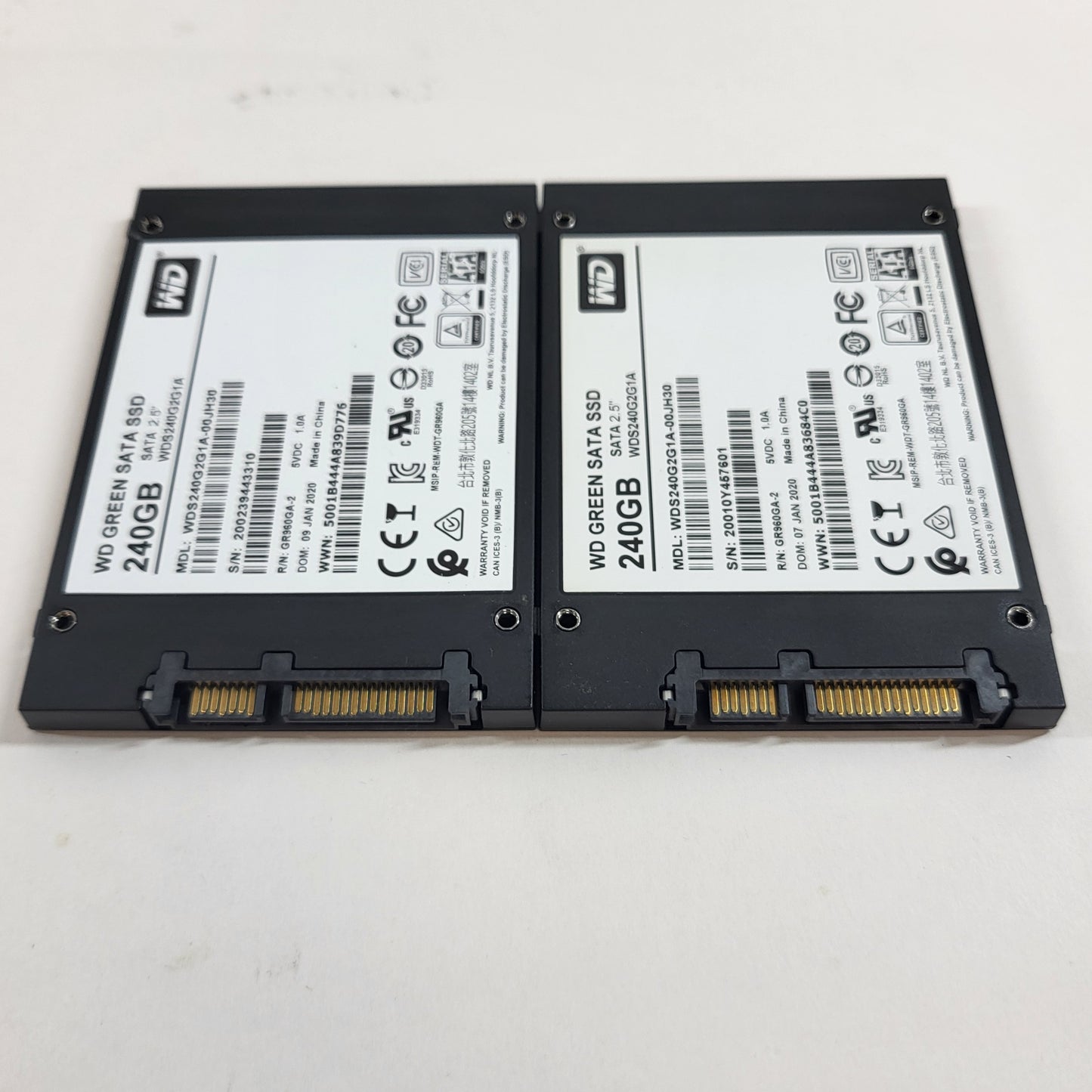 Lot Of 2 Western Digital WD 2.5" GREEN 240GB eSATA III 6Gbps SSD WDS240G2G1A