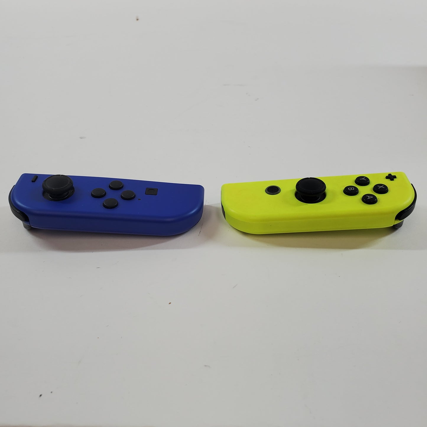 Nintendo Switch Joy-Cons Pair Controller Blue / Yellow