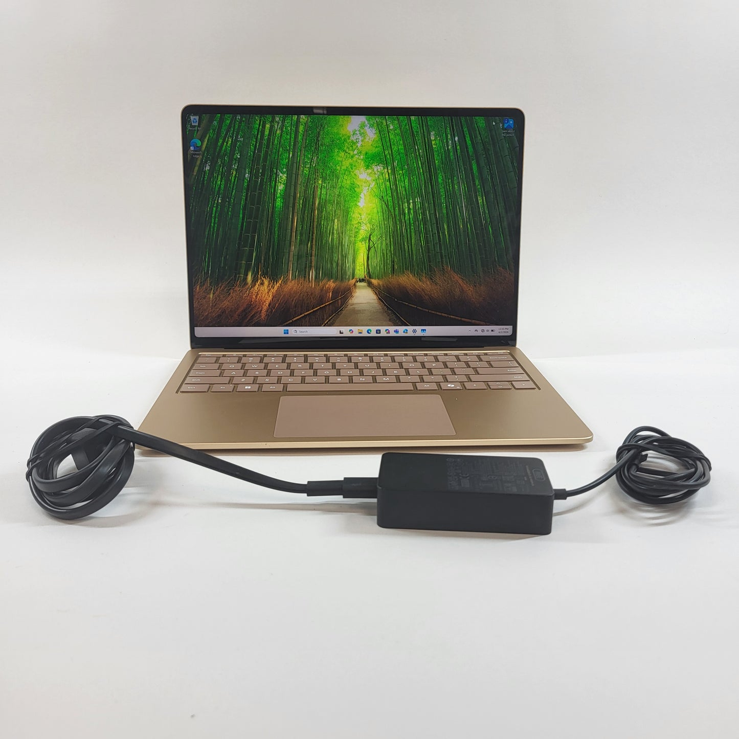 Microsoft Surface Laptop 7 2036 13.8" Snapdragon X 3.4GHz 16GB RAM 512GB SSD