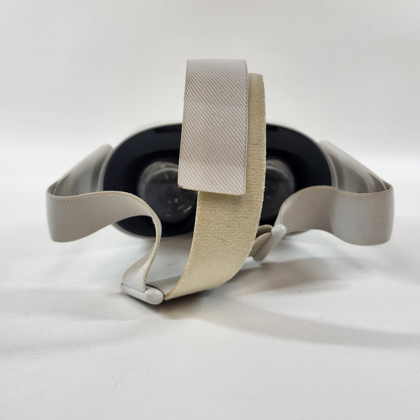Oculus Quest 2 256GB VR System KW49CM