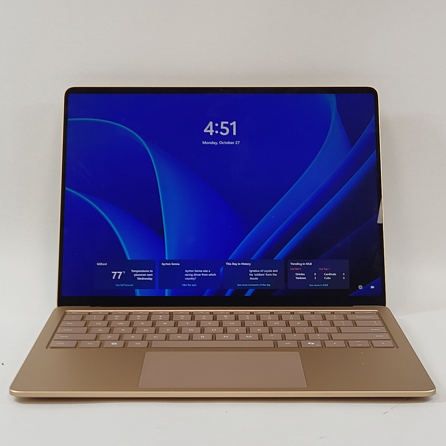 Microsoft Surface Pro 7 2036 11.6" Snapdragon X 3.4GHz 16GB RAM 1TB SSD