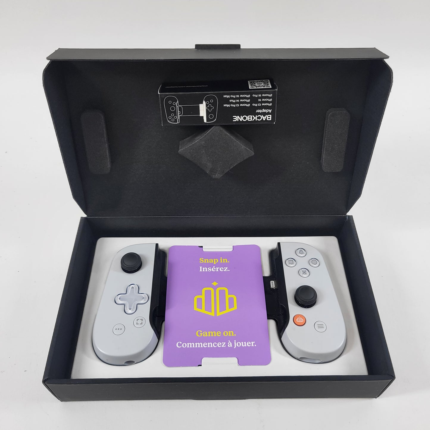 Backbone One Lightning Controller White BB-02-W-S V4 Apple iPhone PS4 / PS5