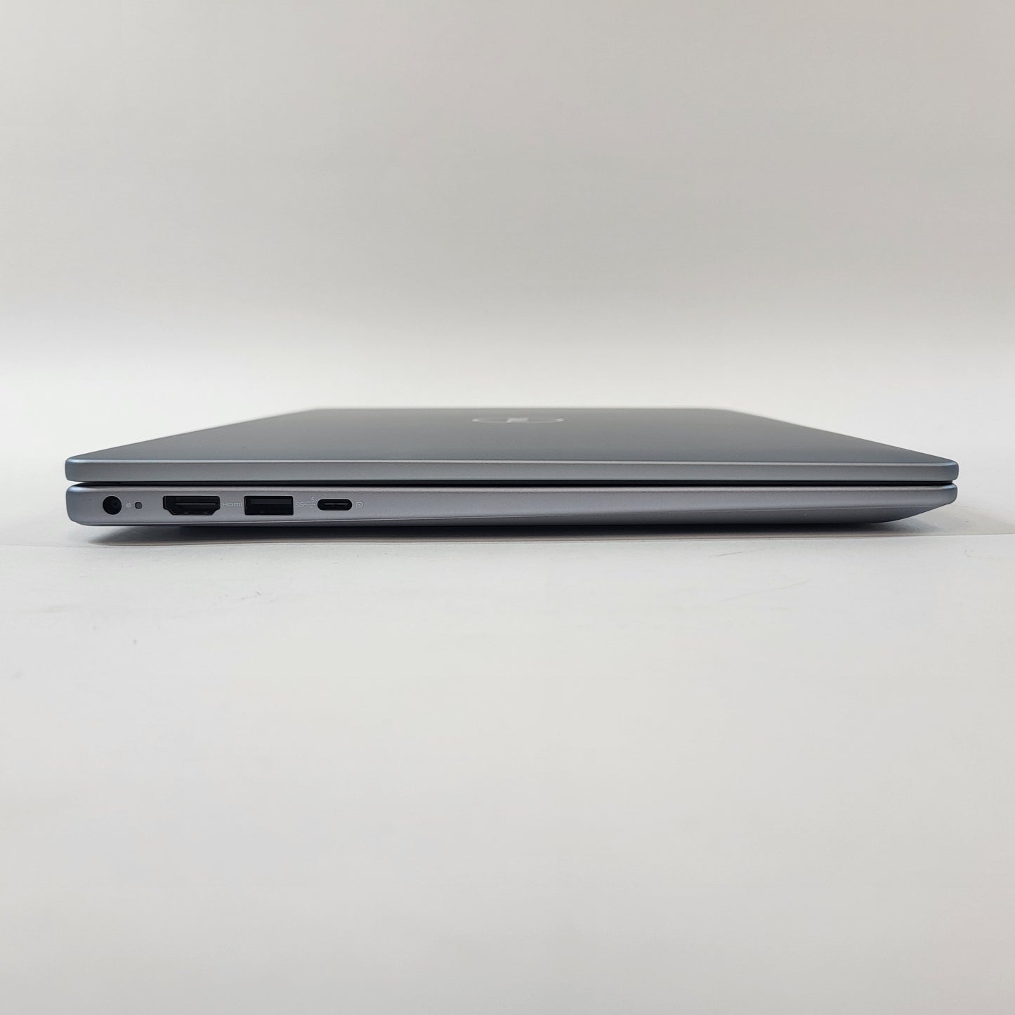 Dell Inspiron 14 5440 P185G 14" intel core 7 150u 1.8GHz 16GB RAM 1TB SSD