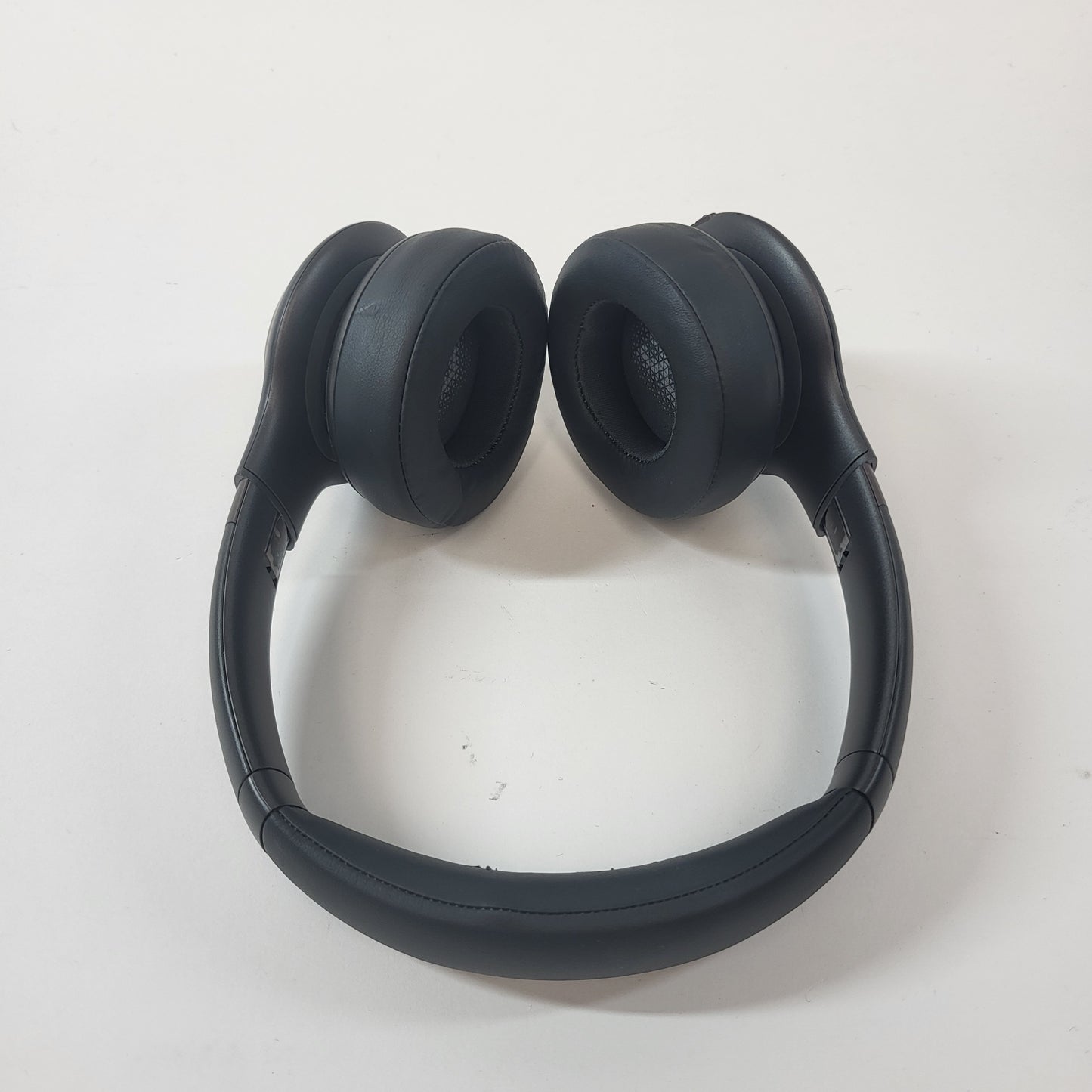 JBL Everest 310 Wireless On-Ear Bluetooth Headphones Black