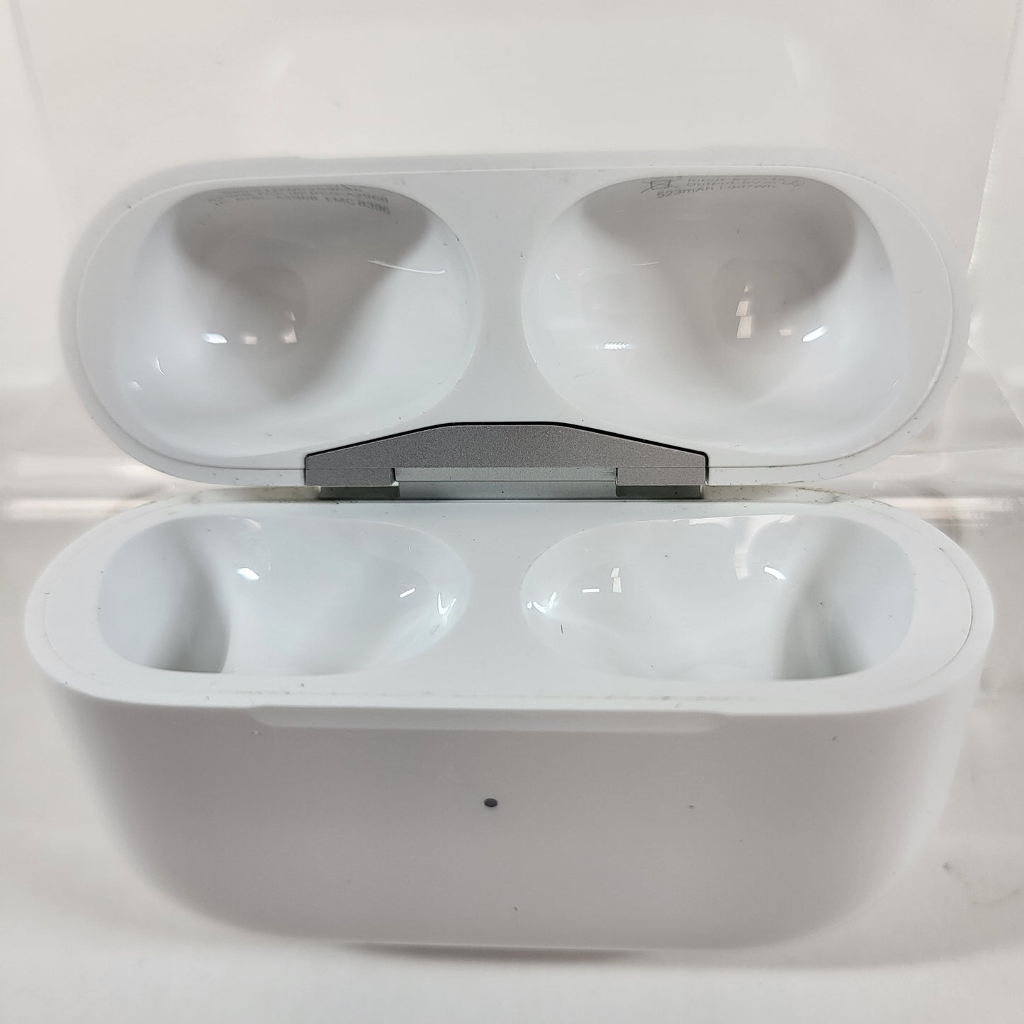 Apple AirPods Pro 3rd Gen with MagSafe Charging Case A3048 A3047 A2968 A2968