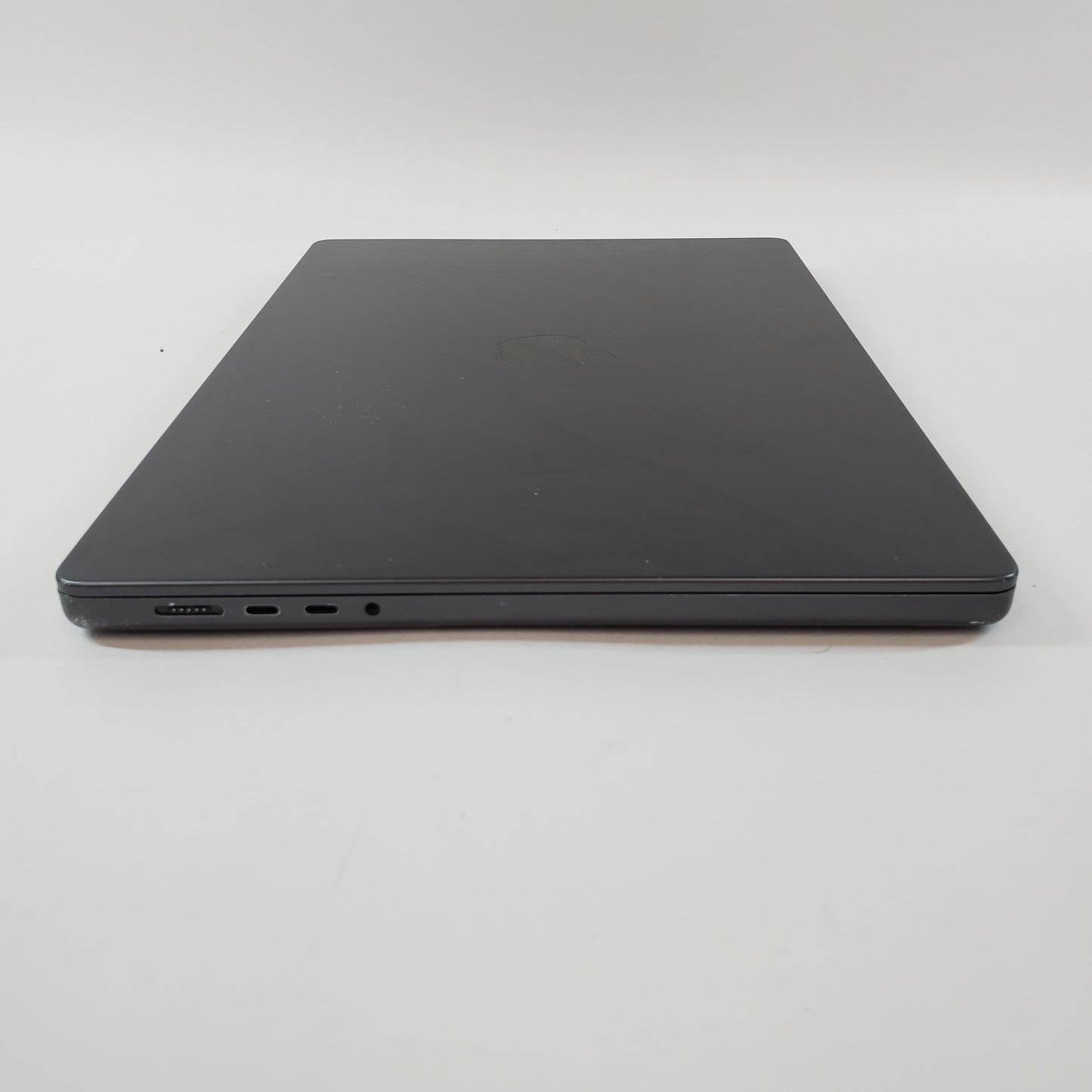 2023 Apple MacBook Pro 16" M3 Pro 18C GPU 4.0GHz 18GB RAM 512GB SSD A2991
