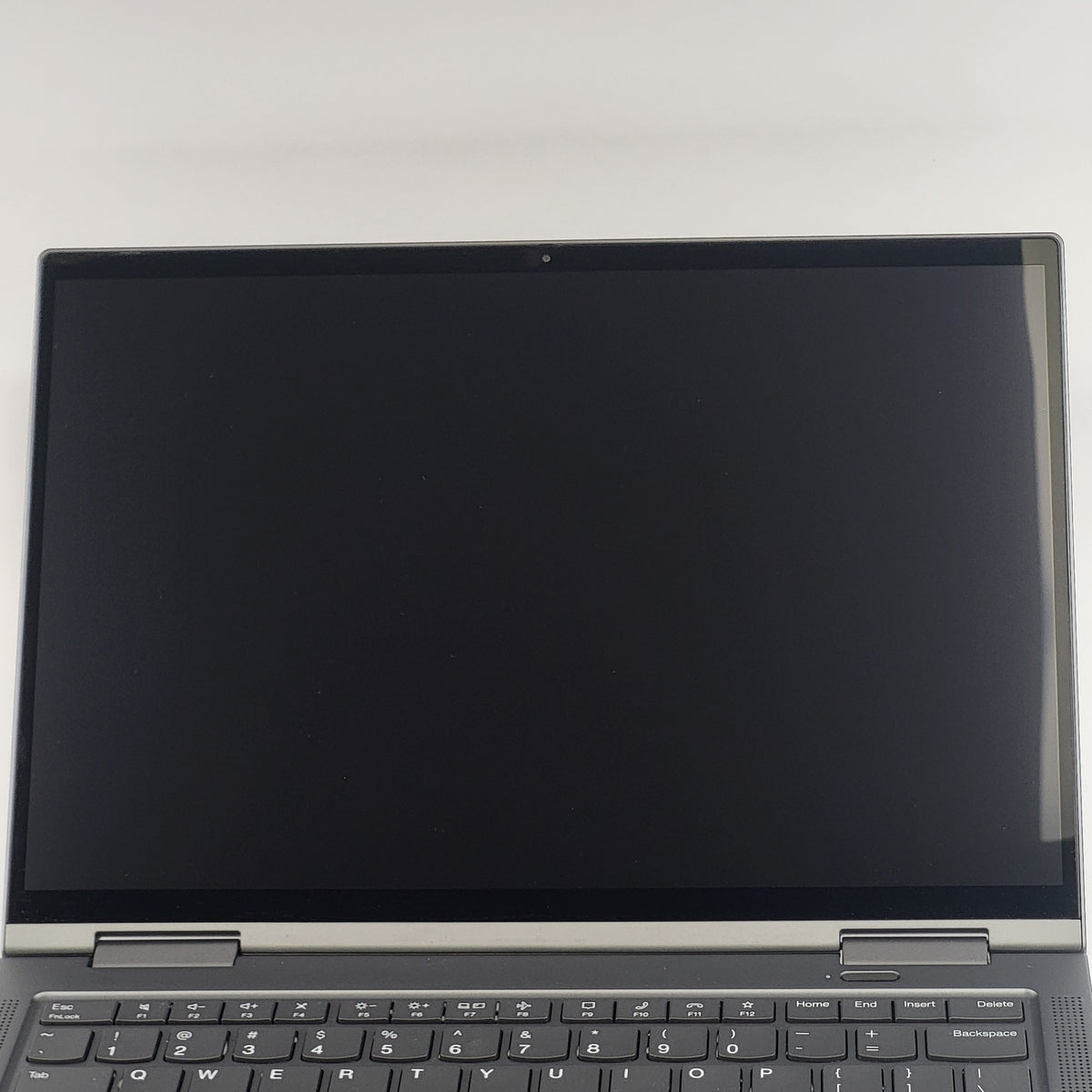 Lenovo ThinkPad X1 Yoga Gen 6 LIQS3H7M 14" i5-1145G7 2.6GHz 16GB RAM 256GB SSD