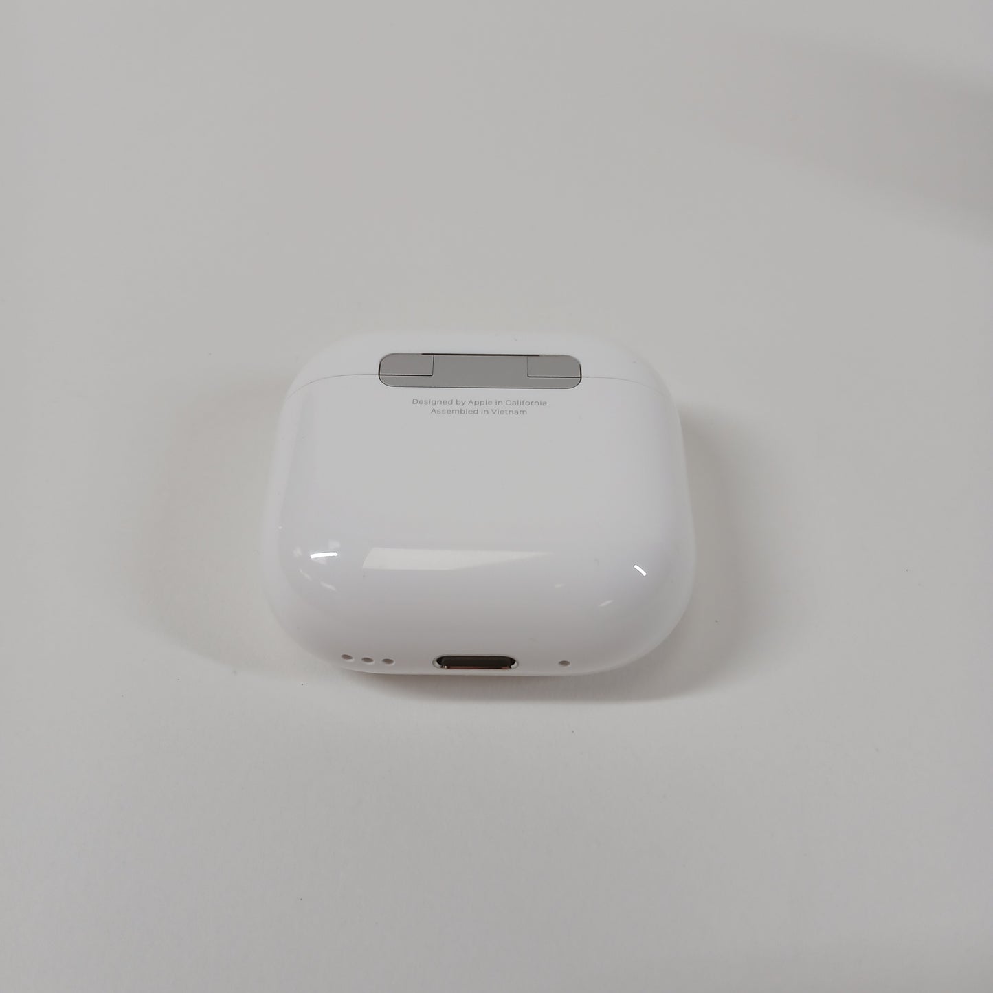 Apple AirPods 4th GEN ANC with MagSafe Charging Case A3056 A3055 A3059 MXP93L/A