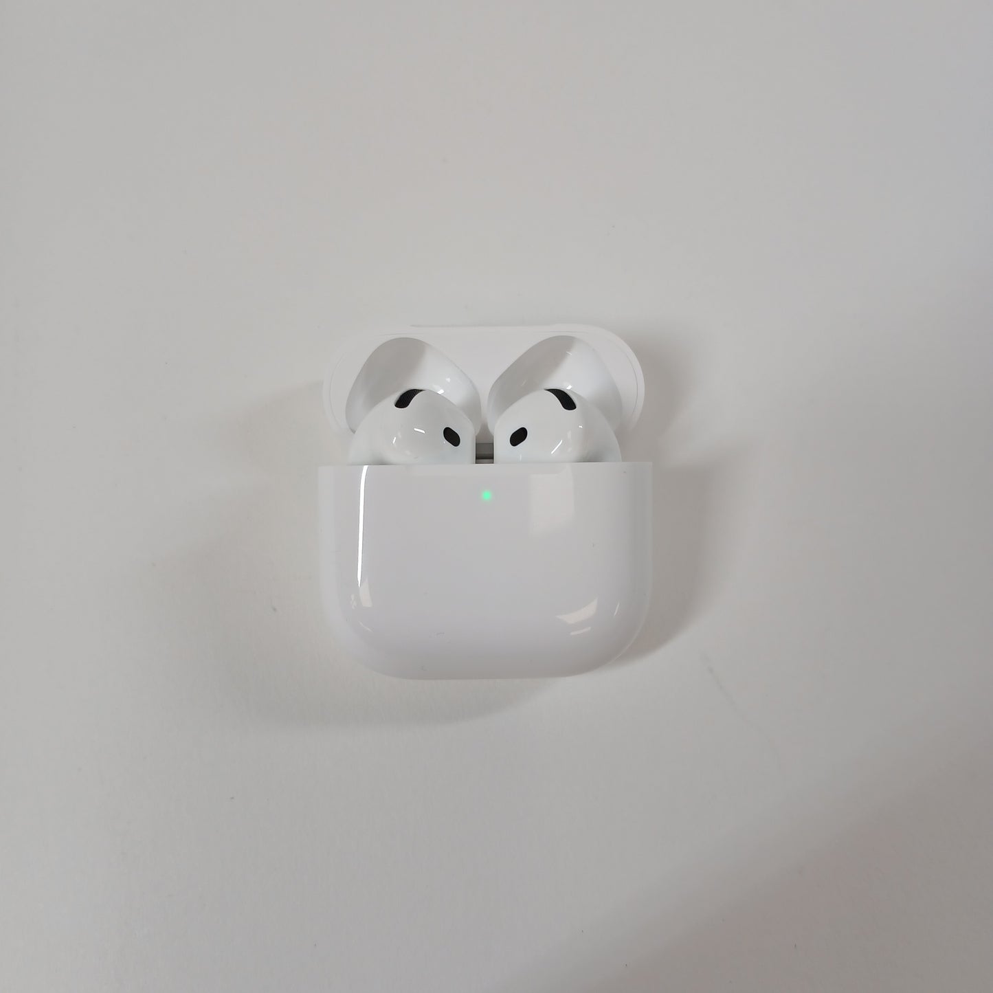 Apple AirPods 4th GEN ANC with MagSafe Charging Case A3056 A3055 A3059 MXP93L/A