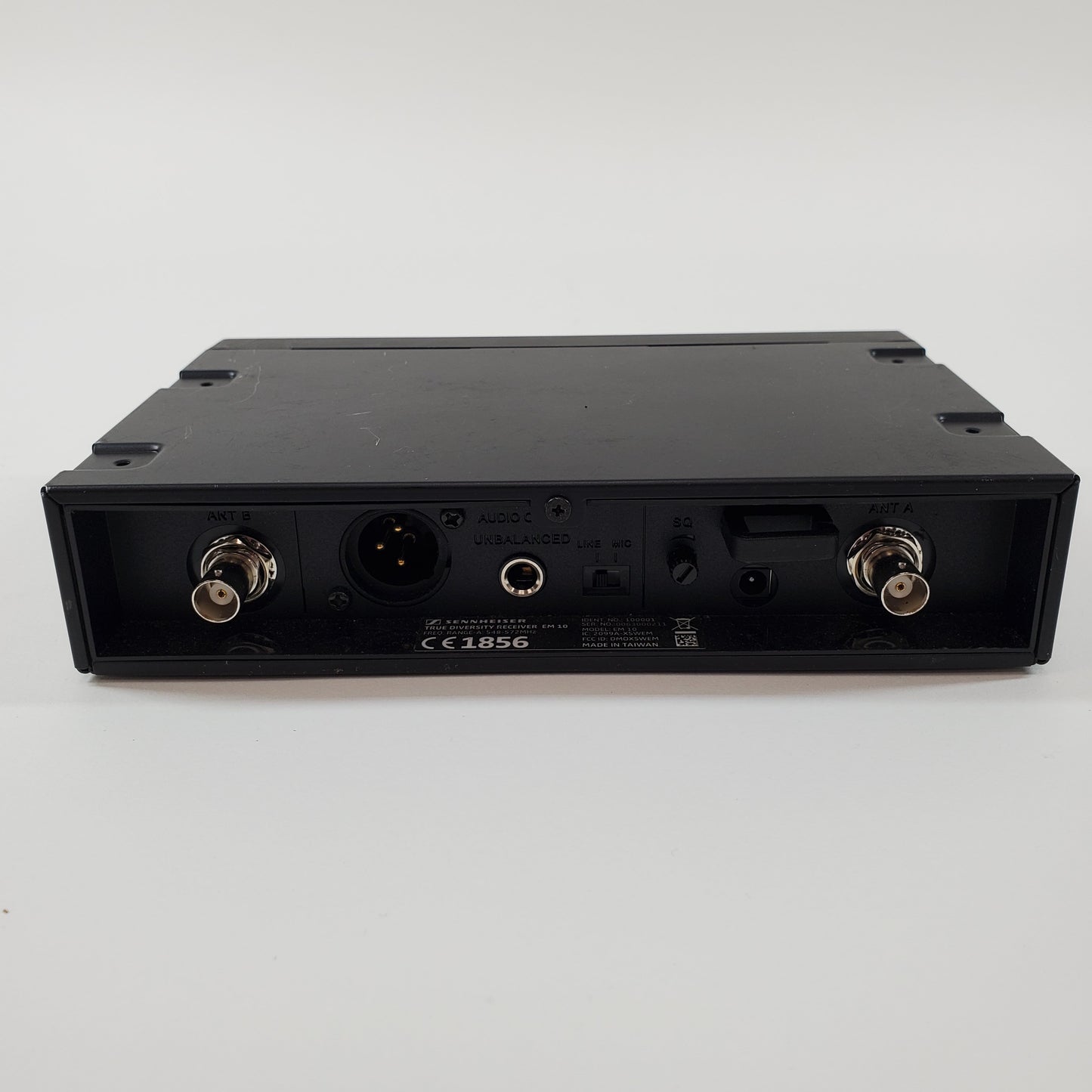 Sennheiser True Diversity Receiver Freq Range 548-572 MHz EM 10 Unit Only