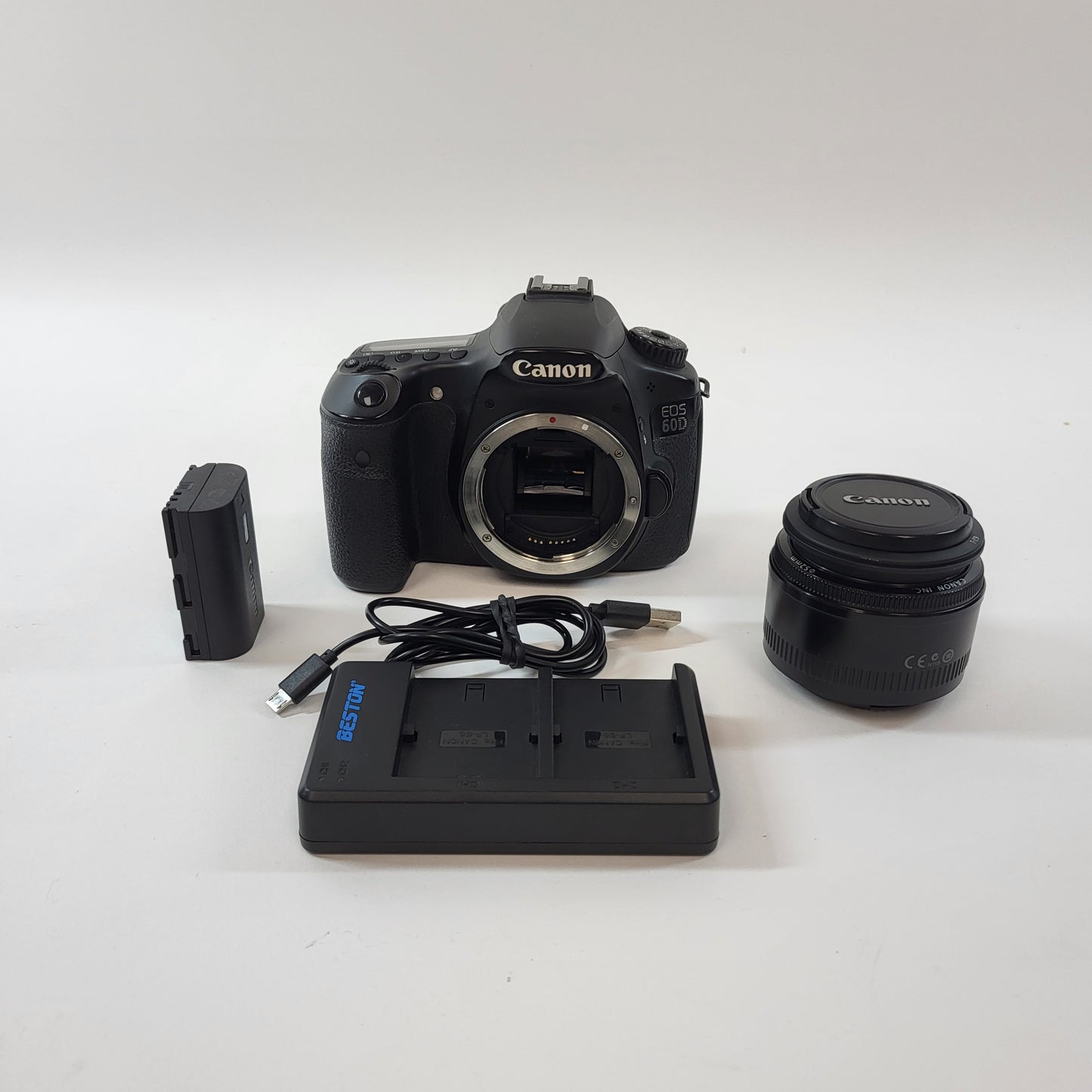 Canon EOS 60D 18.0MP Digital SLR DSLR Camera